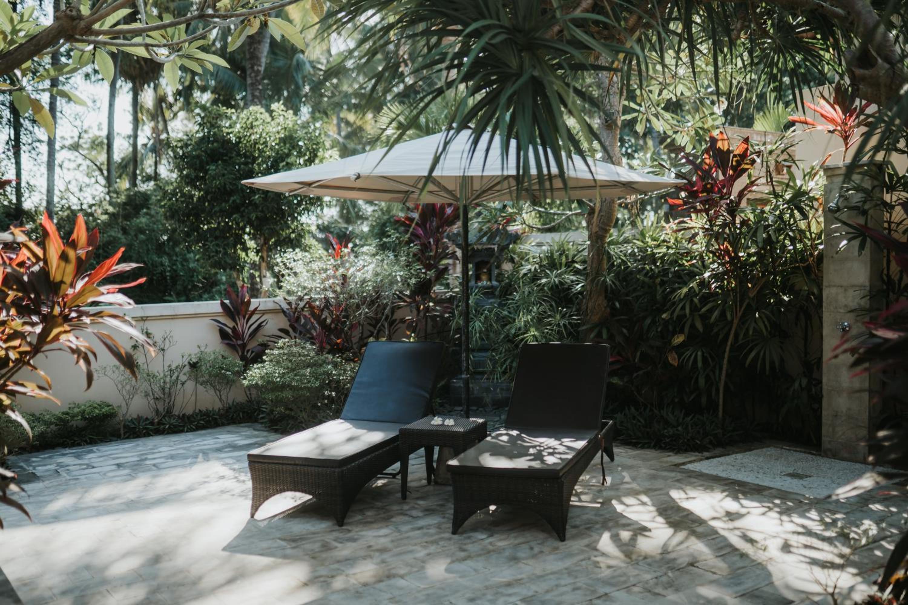 ALOKA BAHARI Villas