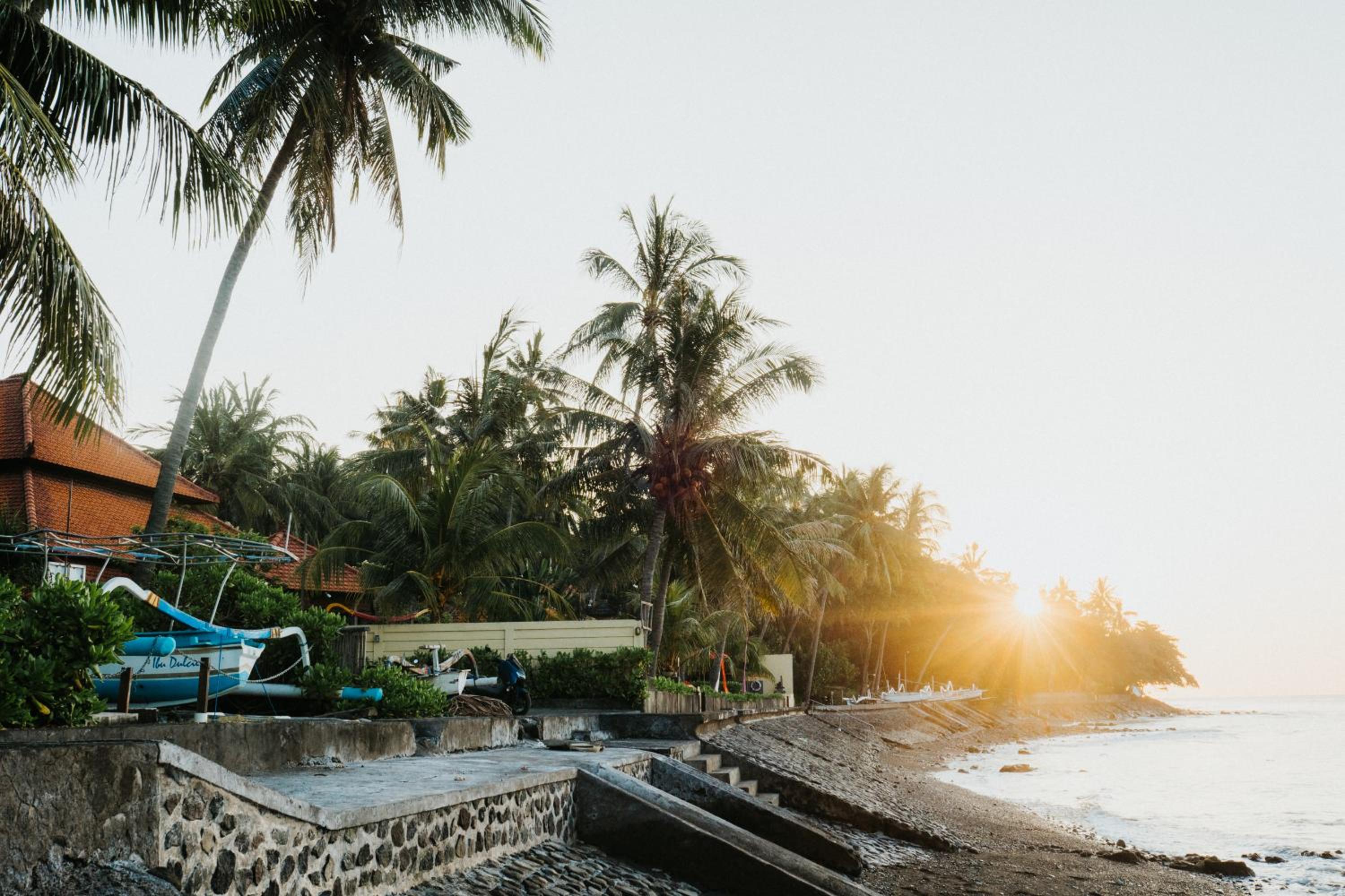 ALOKA BAHARI Villas