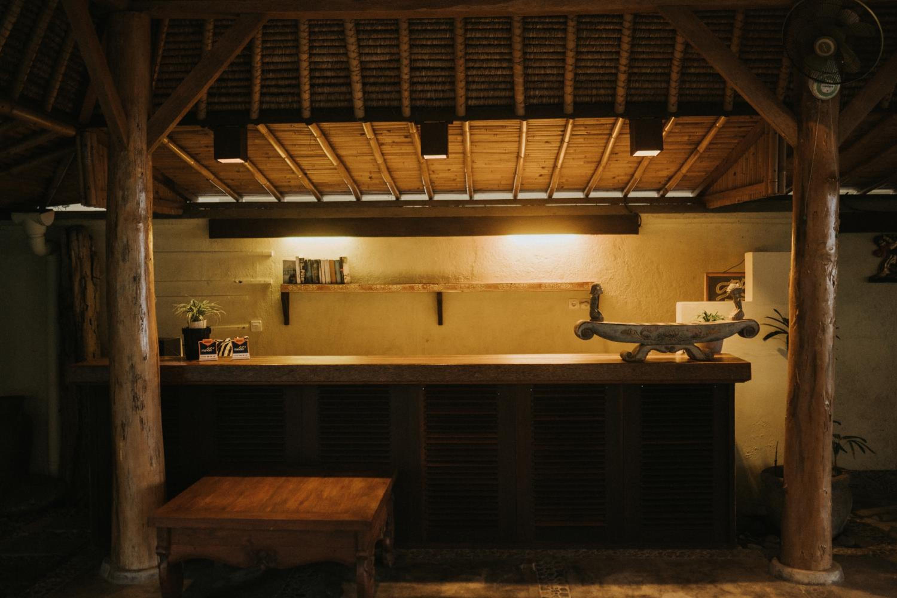 ALOKA BAHARI Villas