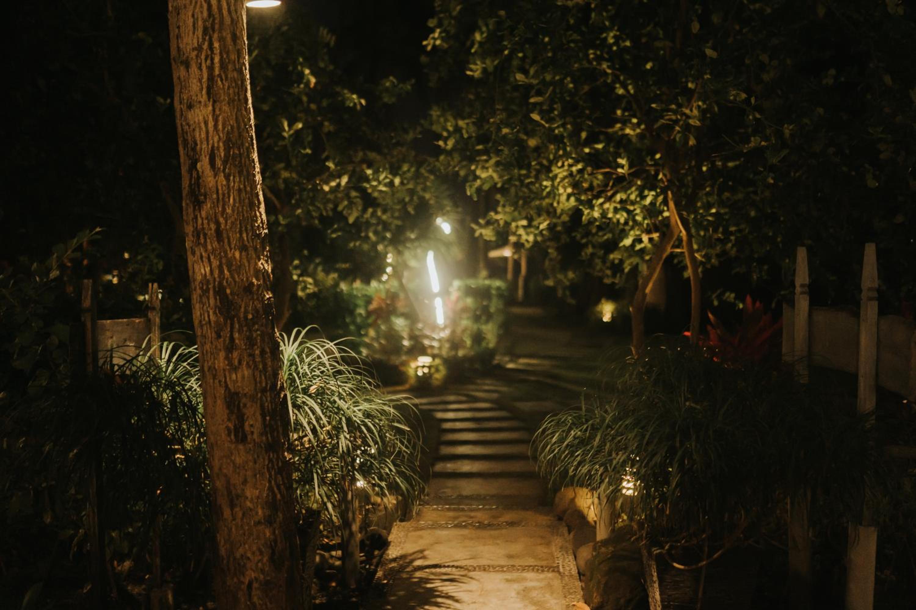 ALOKA BAHARI Villas