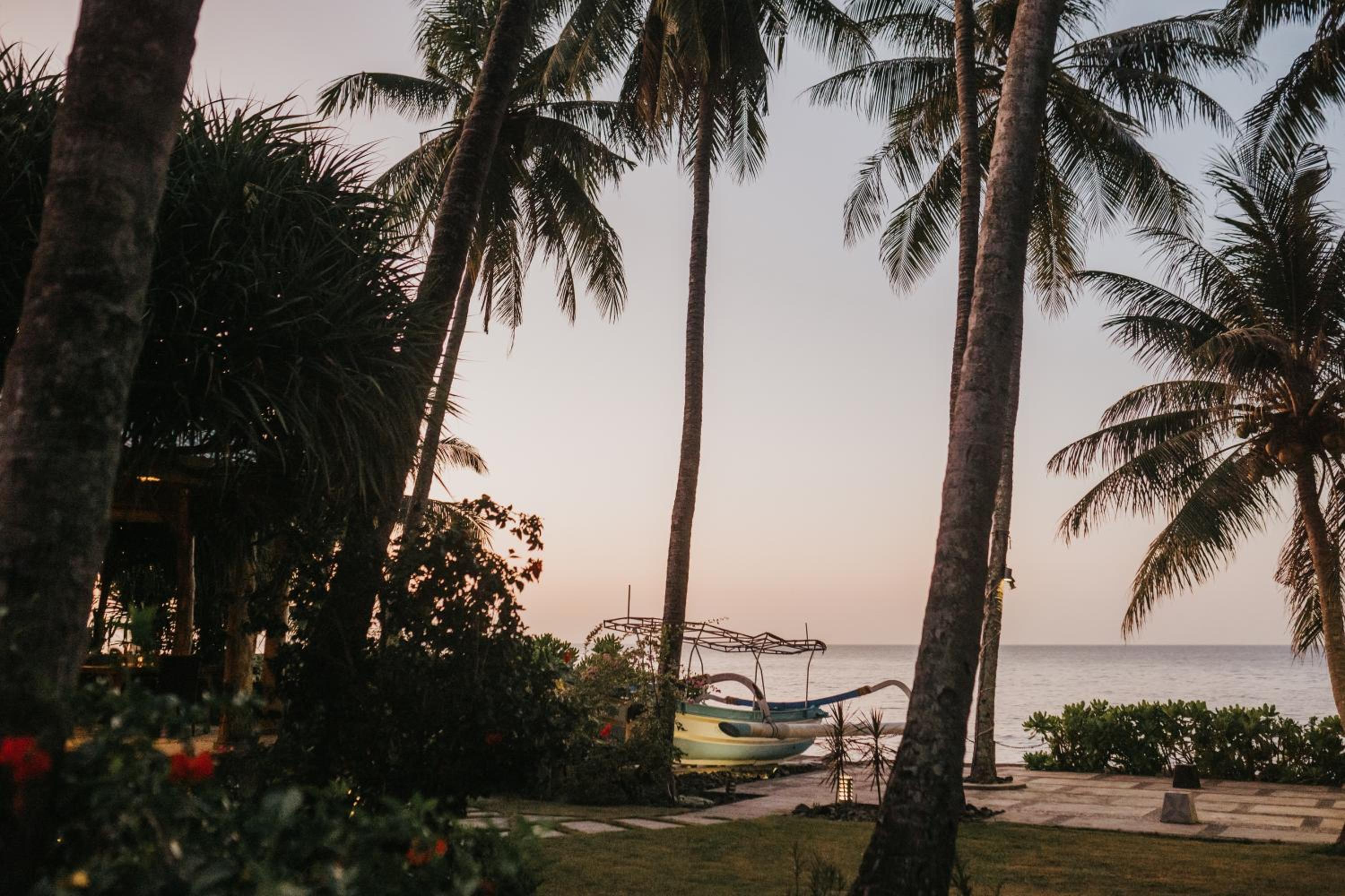 ALOKA BAHARI Villas