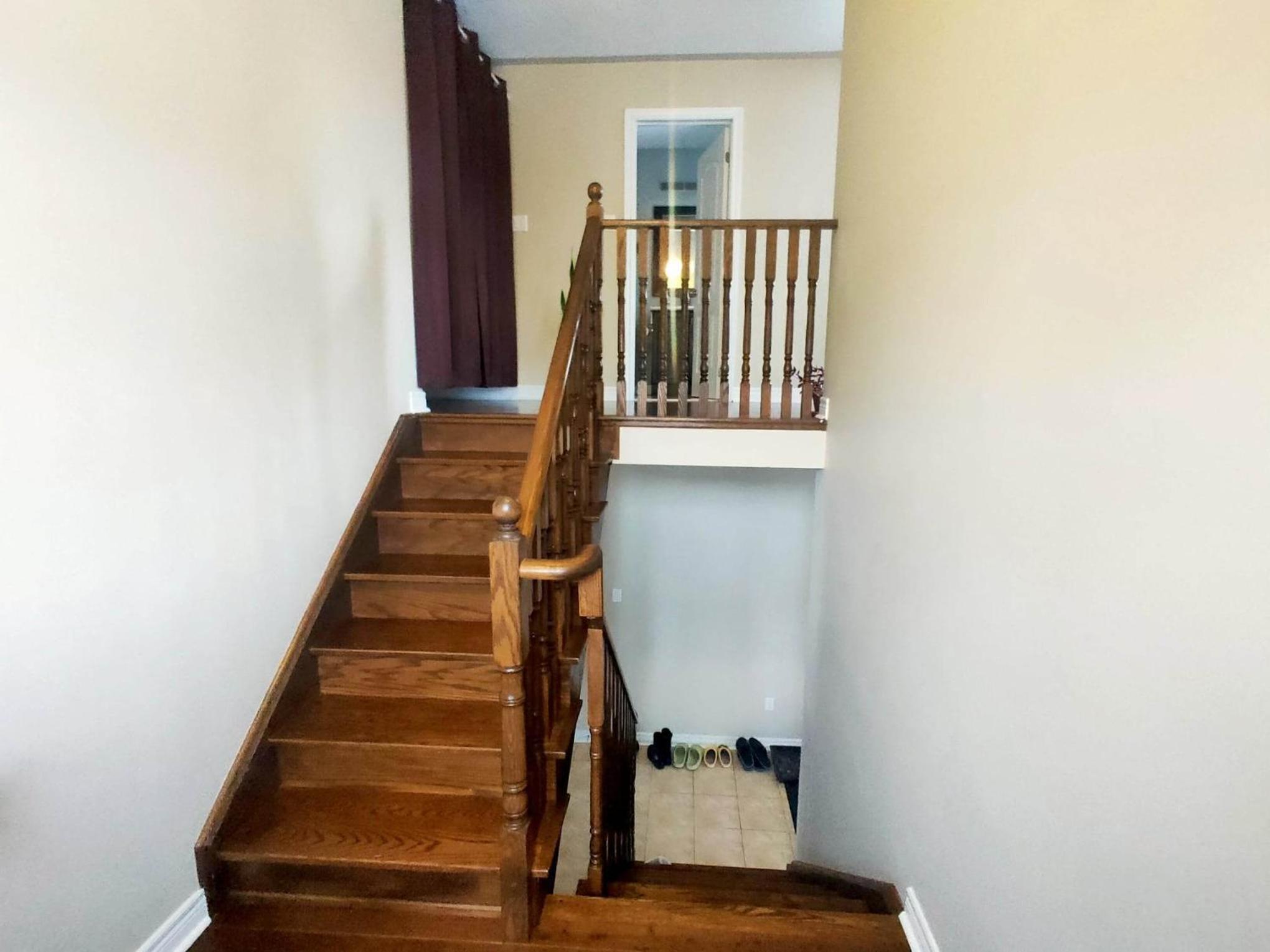 Affordable Room with FREE Parking in Newmarket ON