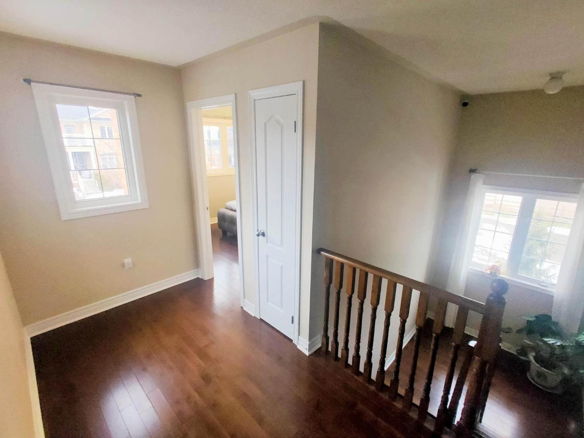 Affordable Room with FREE Parking in Newmarket ON