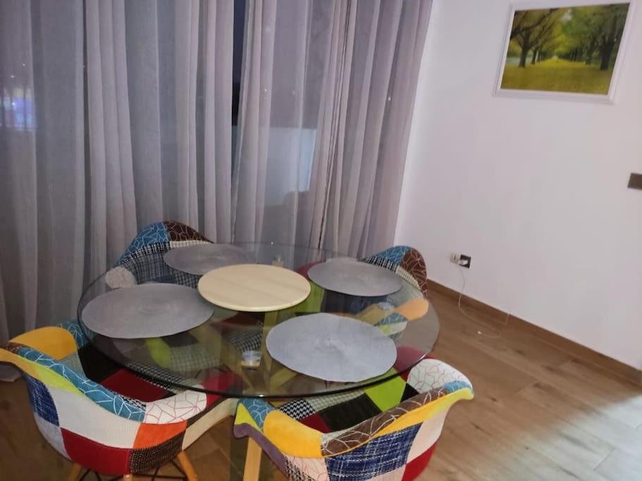 Superbe appartement avec parking gratuit et gardé view 2