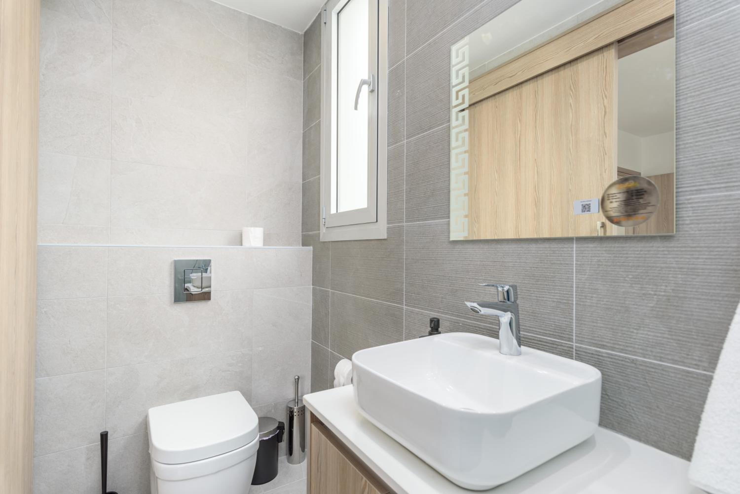 Mirage 2-BR Apartment in Larnaca