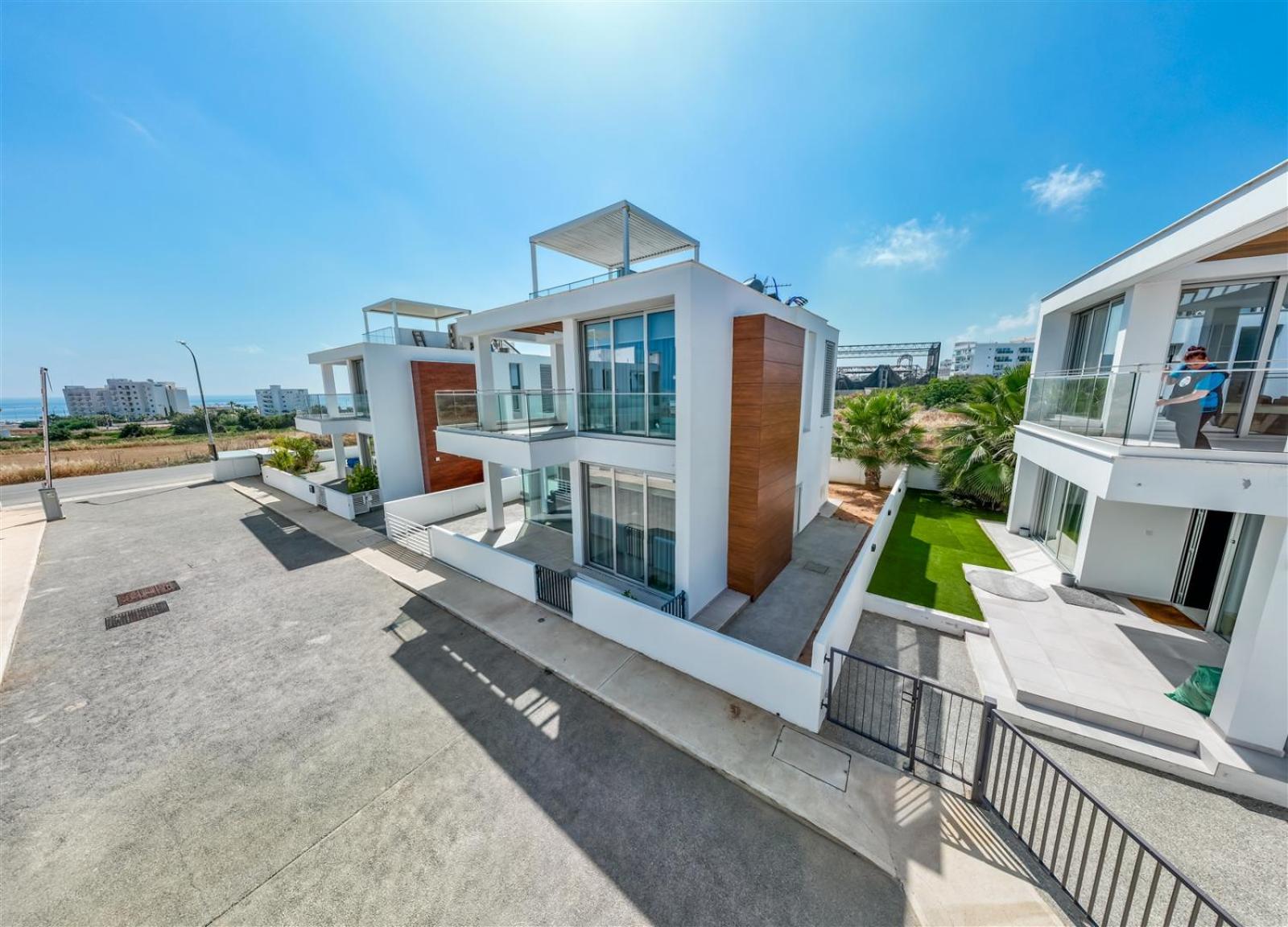 Imperial Jade V2 - Villa Semeli in Protaras