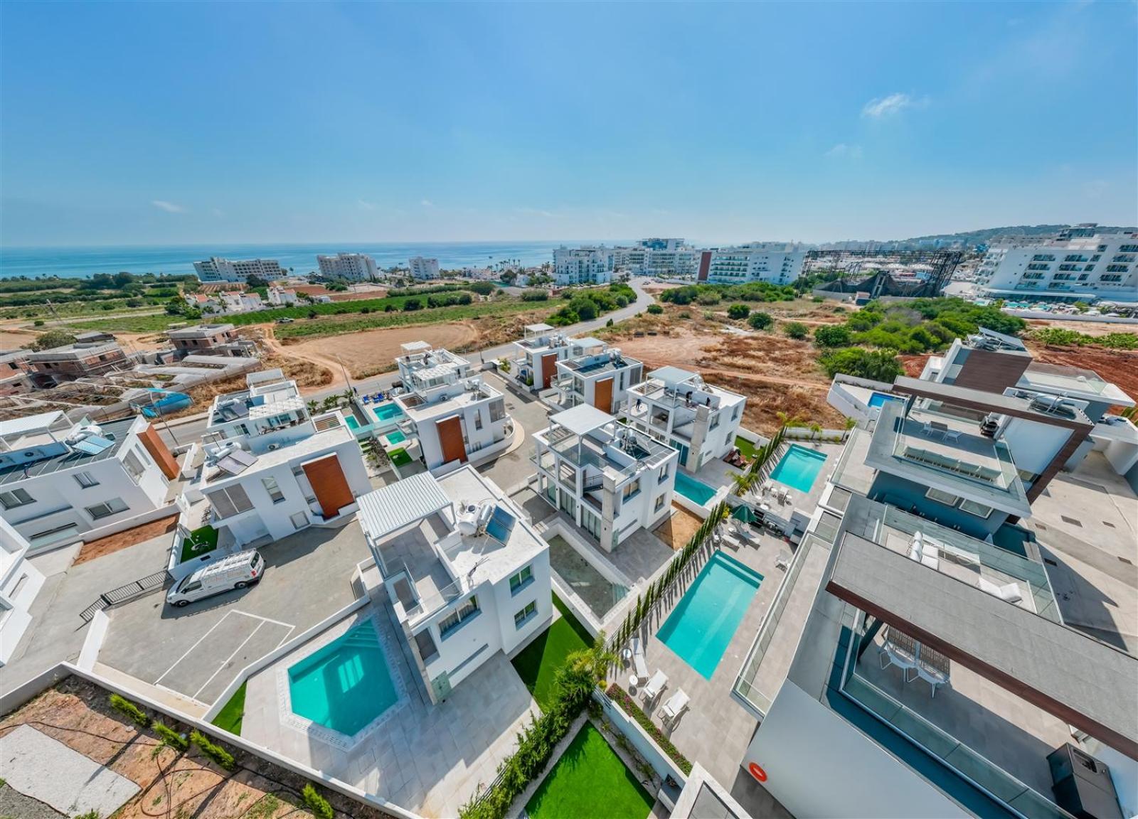 Imperial Jade V2 - Villa Semeli in Protaras
