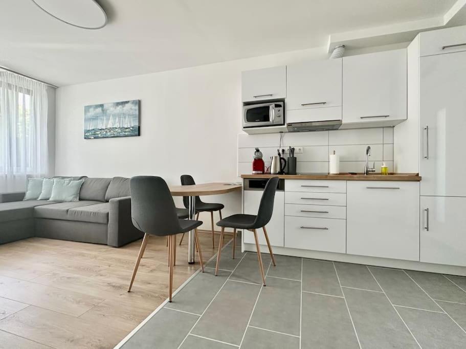Premium Apartment by Hi5 - Zamardi One-bedroom view 2