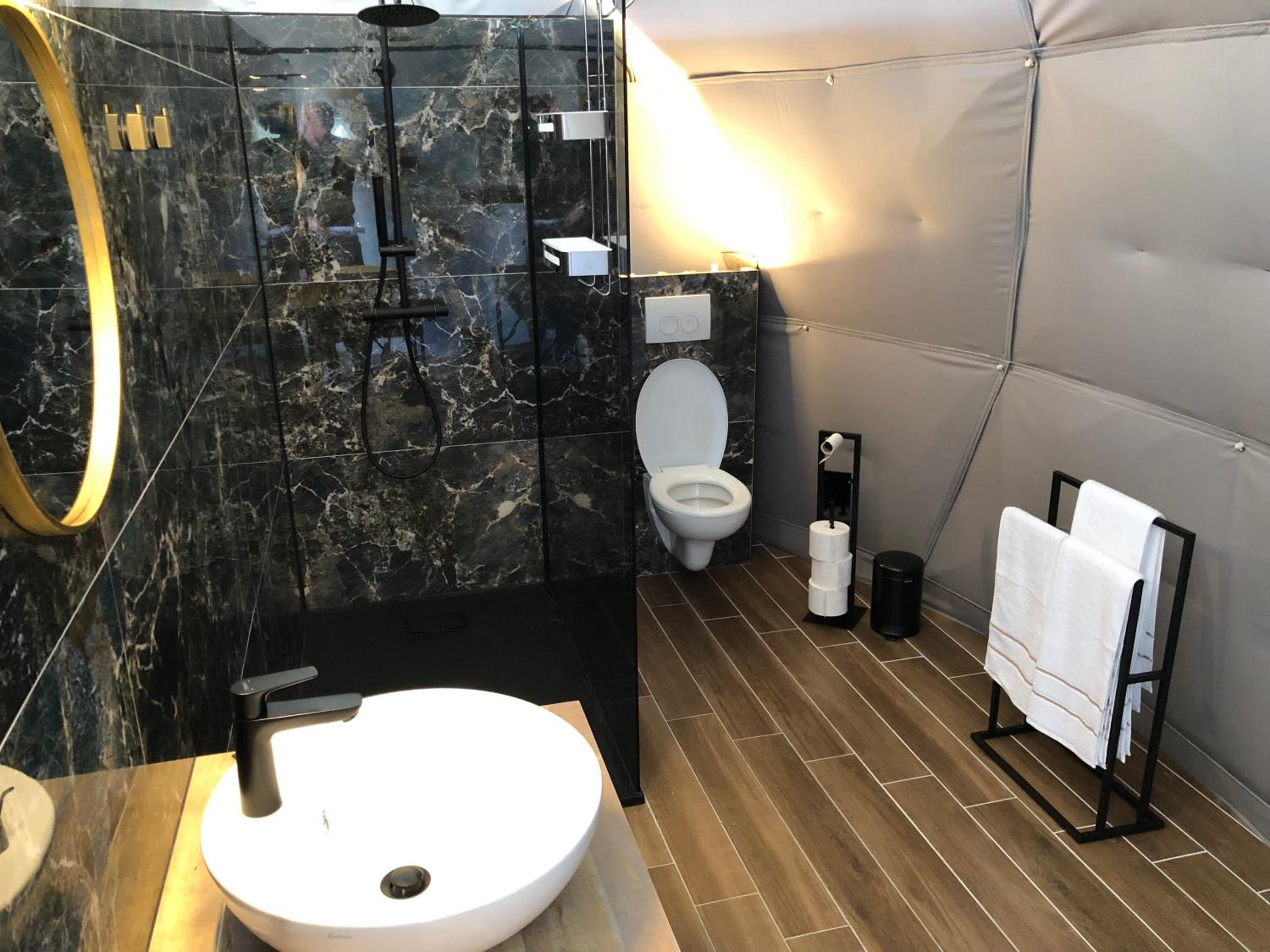 Glamping De Coude Scheure