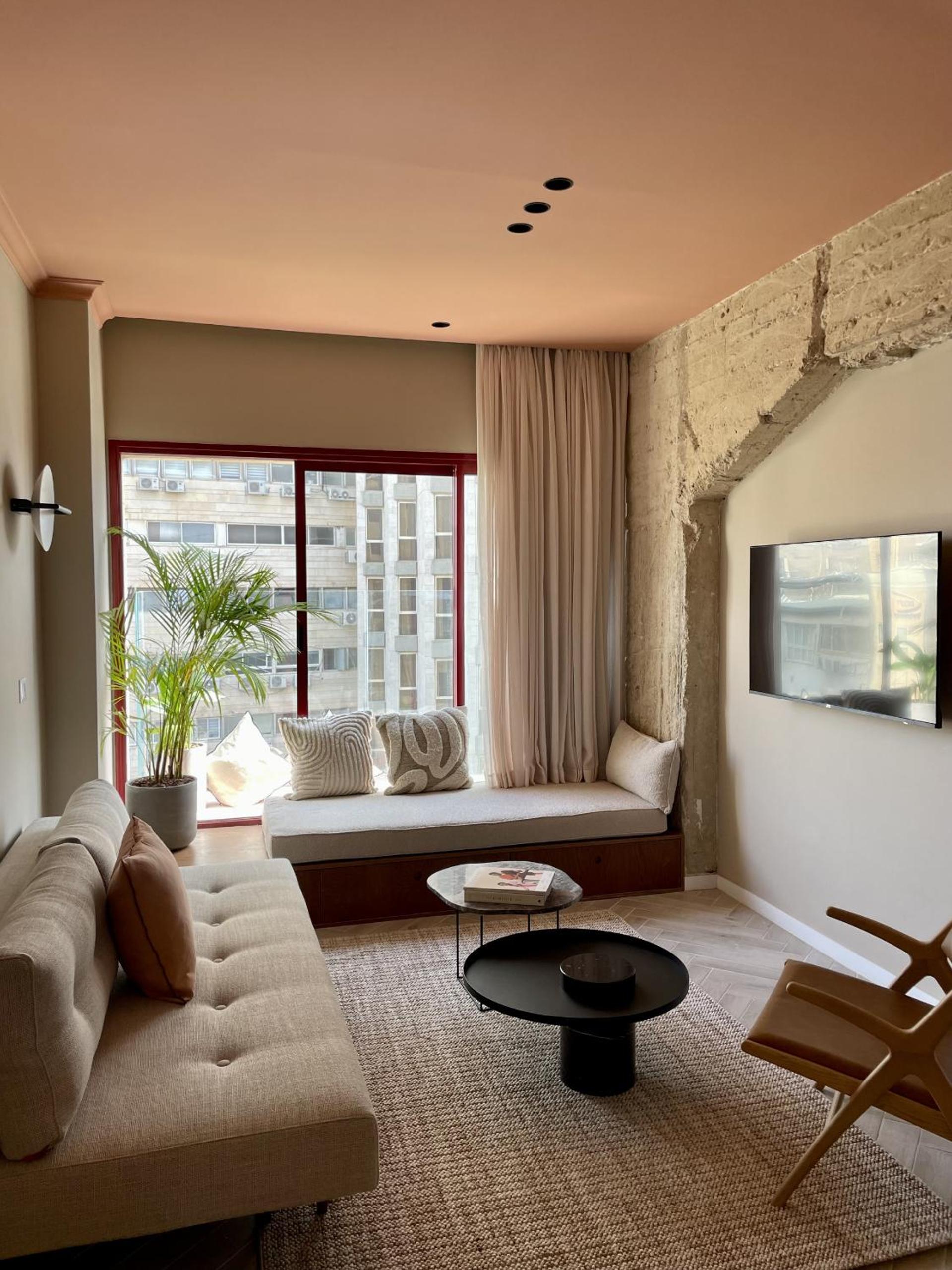 GoodHouse 402 - 4 Bdr beautiful apartment in Jerusalem view 2