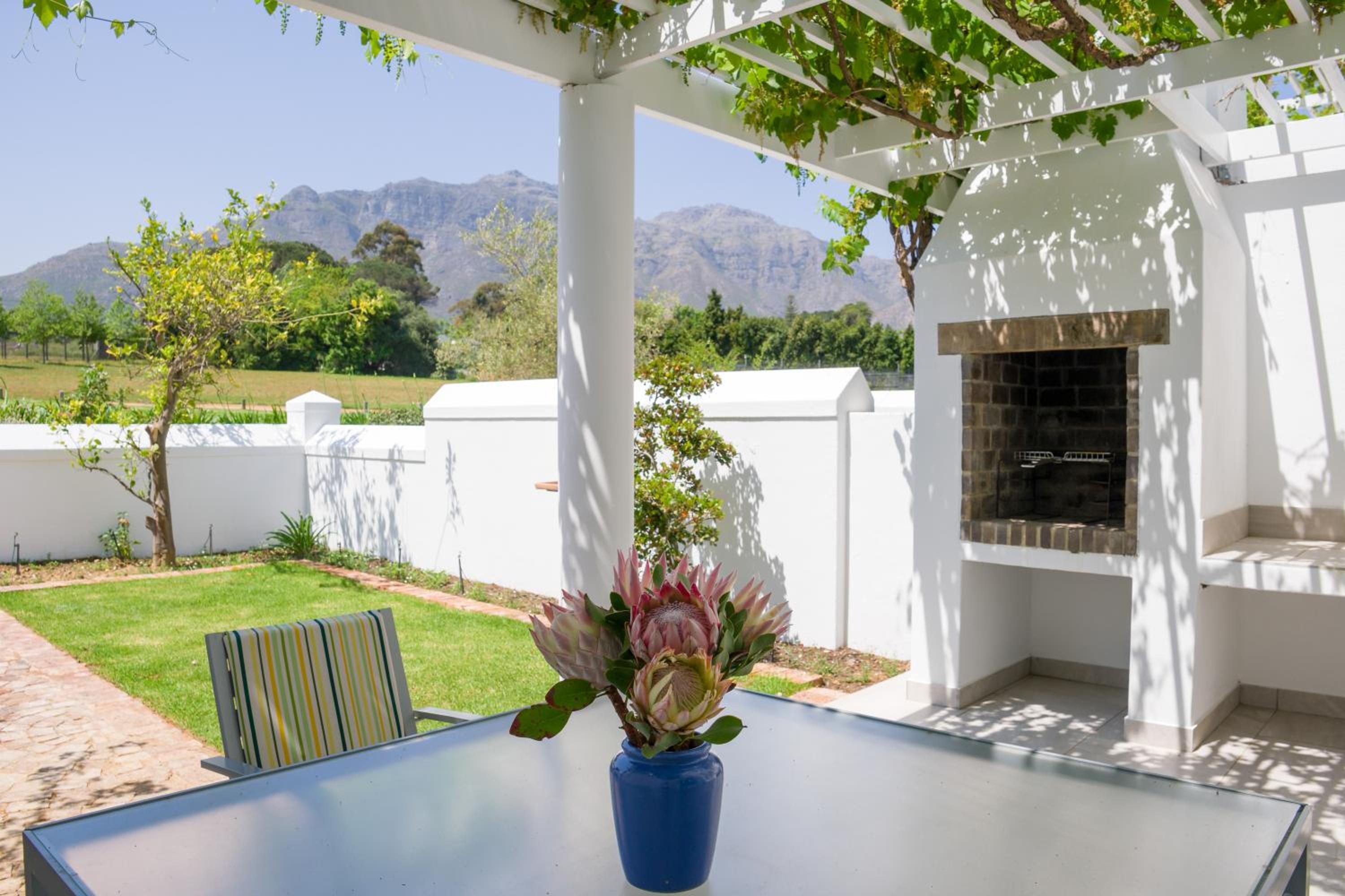 Sunset Farm Stellenbosch view 2
