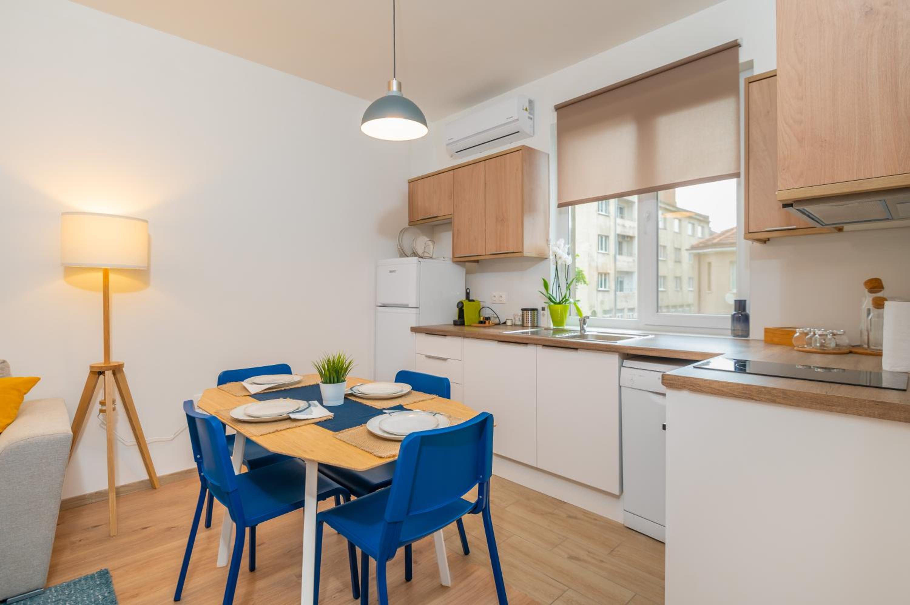 Bright Urban Retreat: Central Sofia 1 BD Apartment