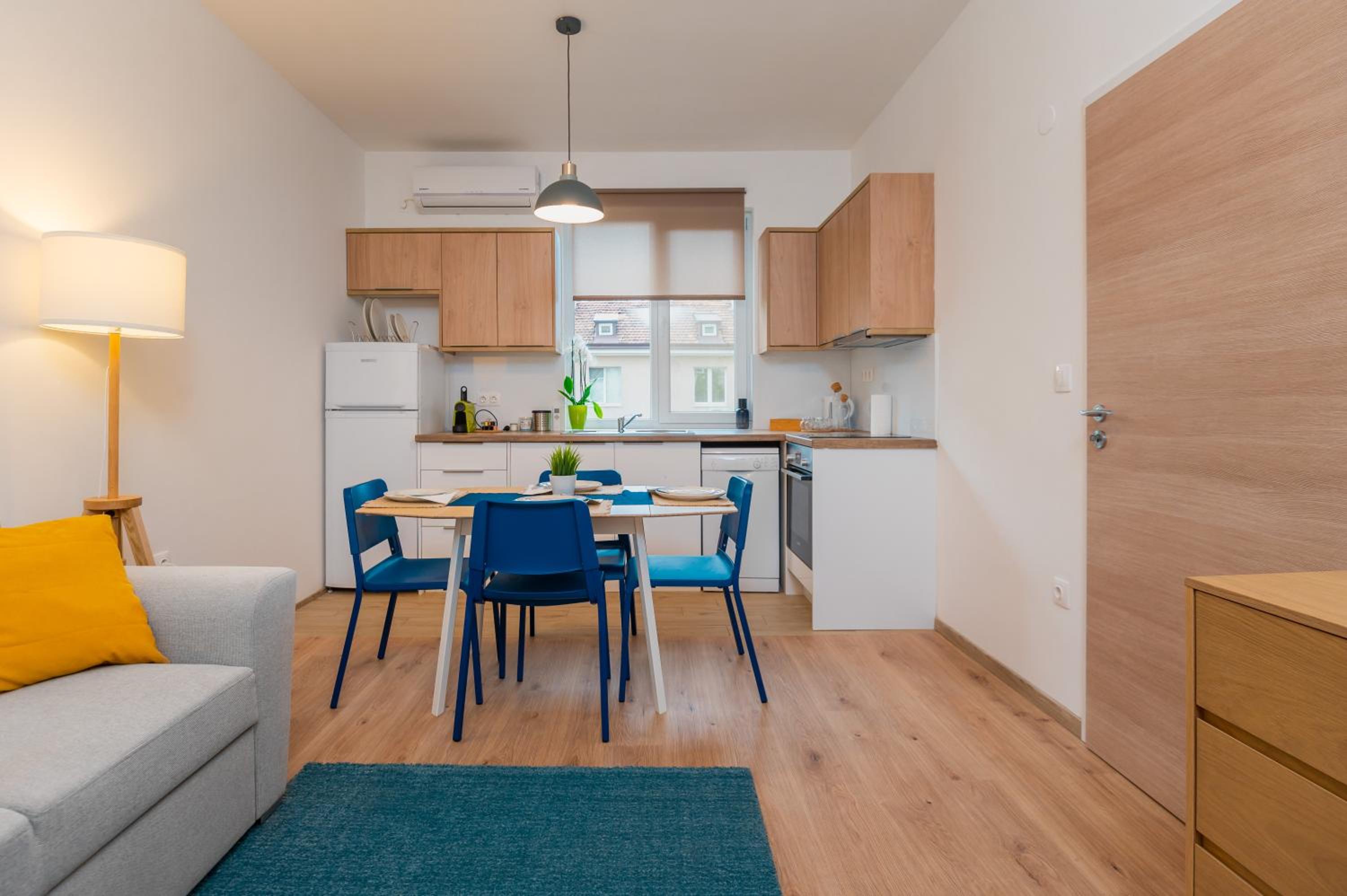 Bright Urban Retreat: Central Sofia 1 BD Apartment