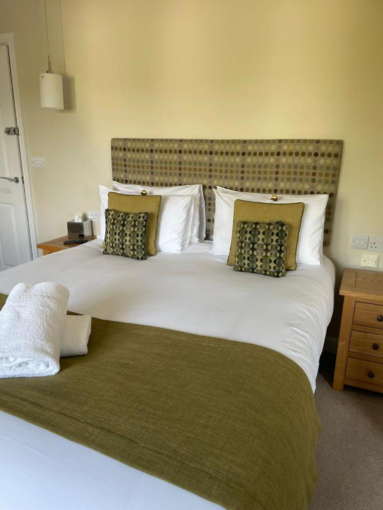 Roseberry House