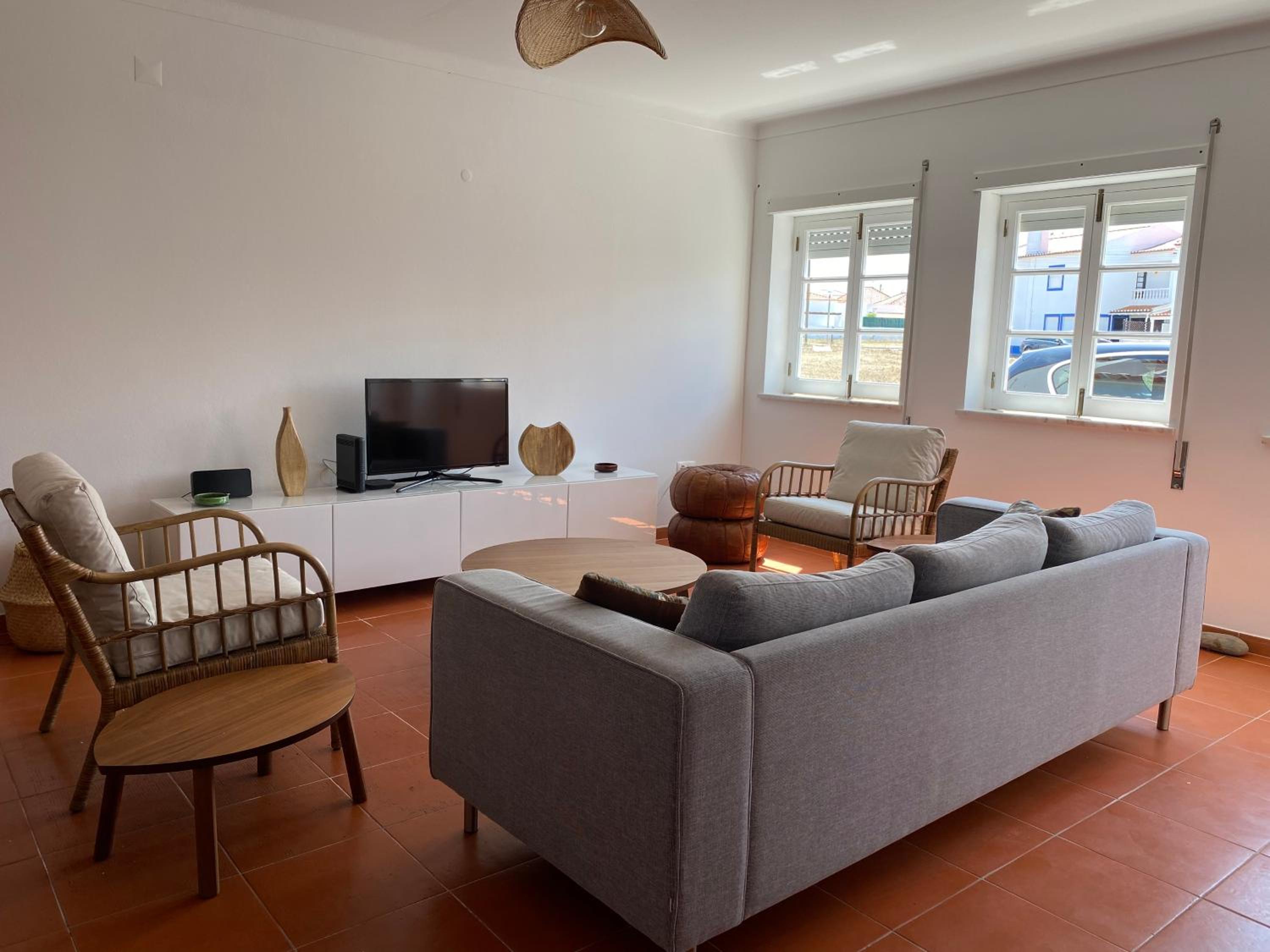 SW Beach House Almograve - Unique Stays view 5