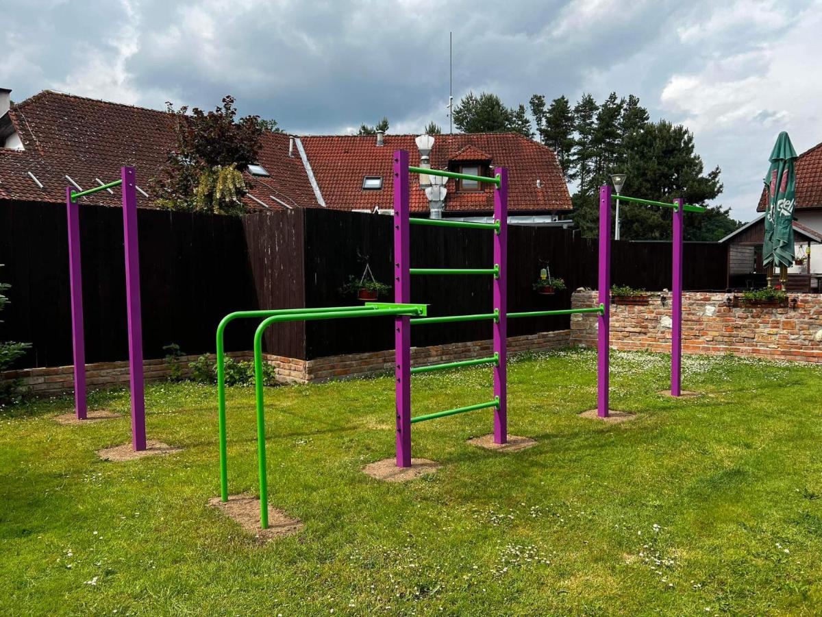 children's play area