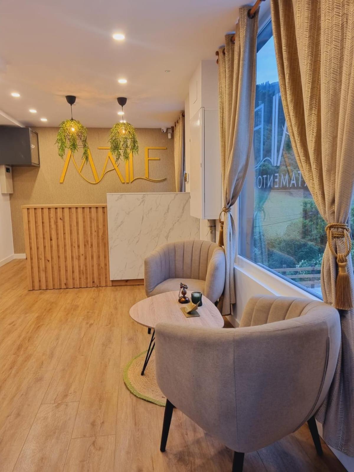 Maile Apartamentos