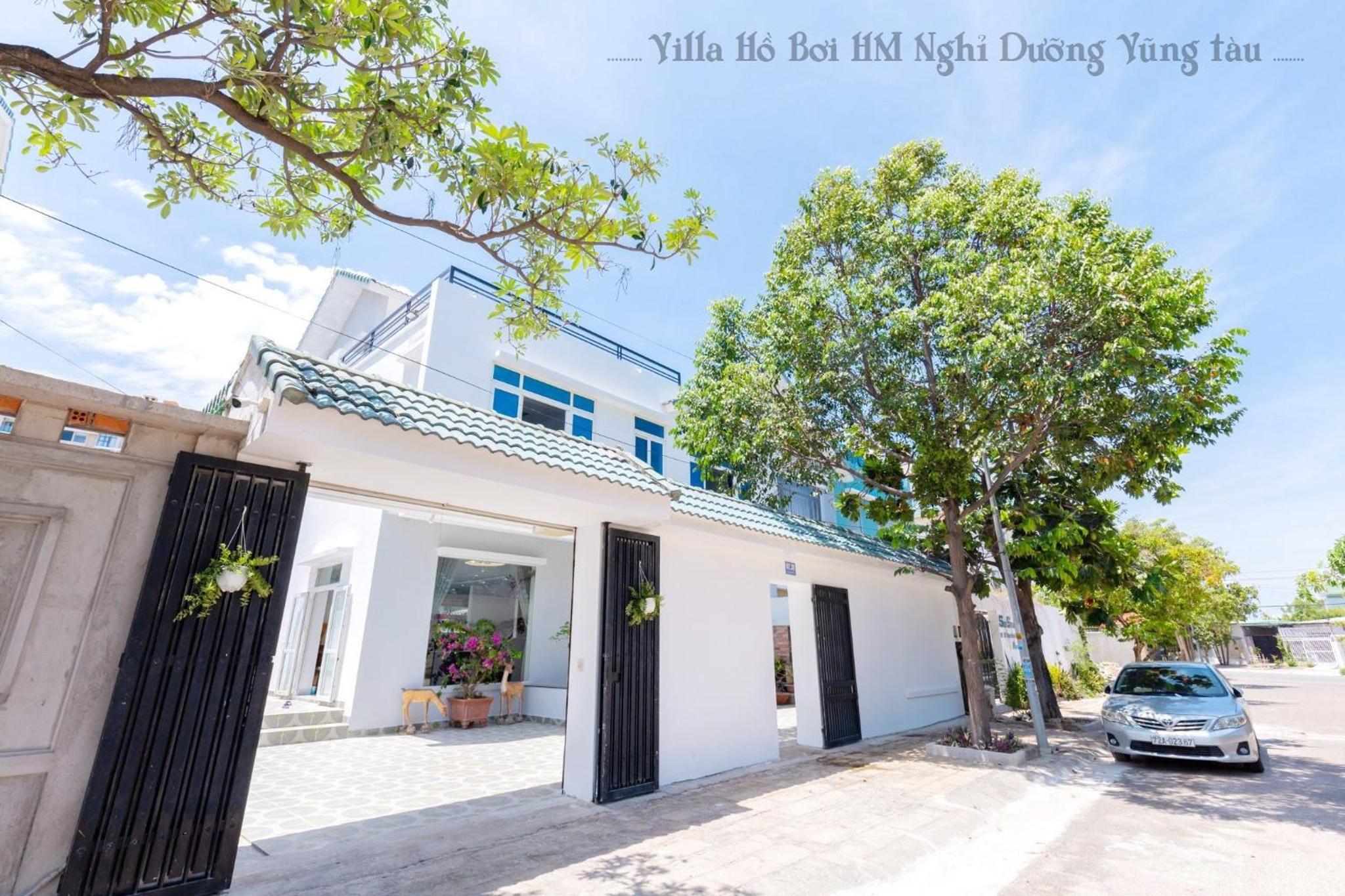Villa GOLD DAY Hồ bơi BIDA KARAOKE view 5