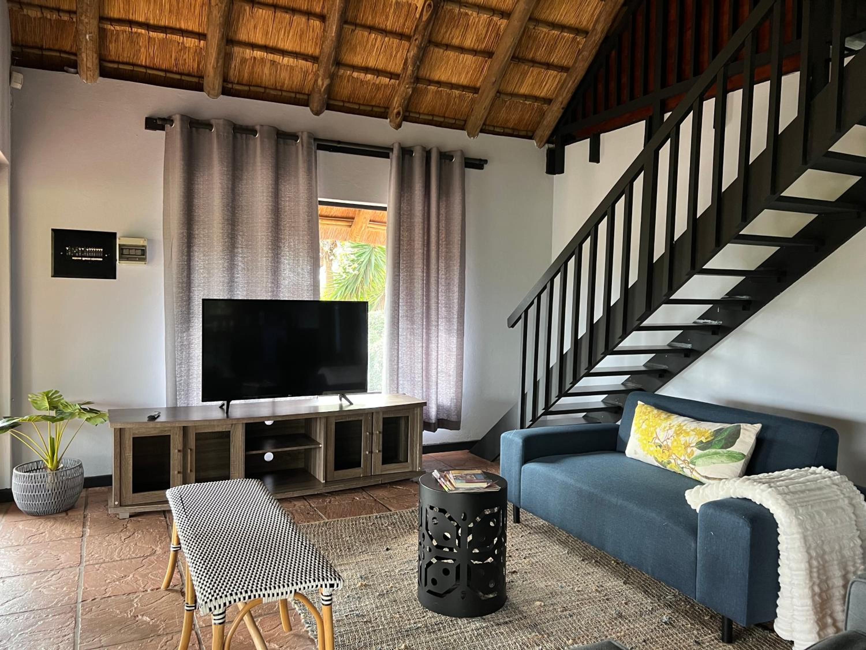 Acoustic Guest House