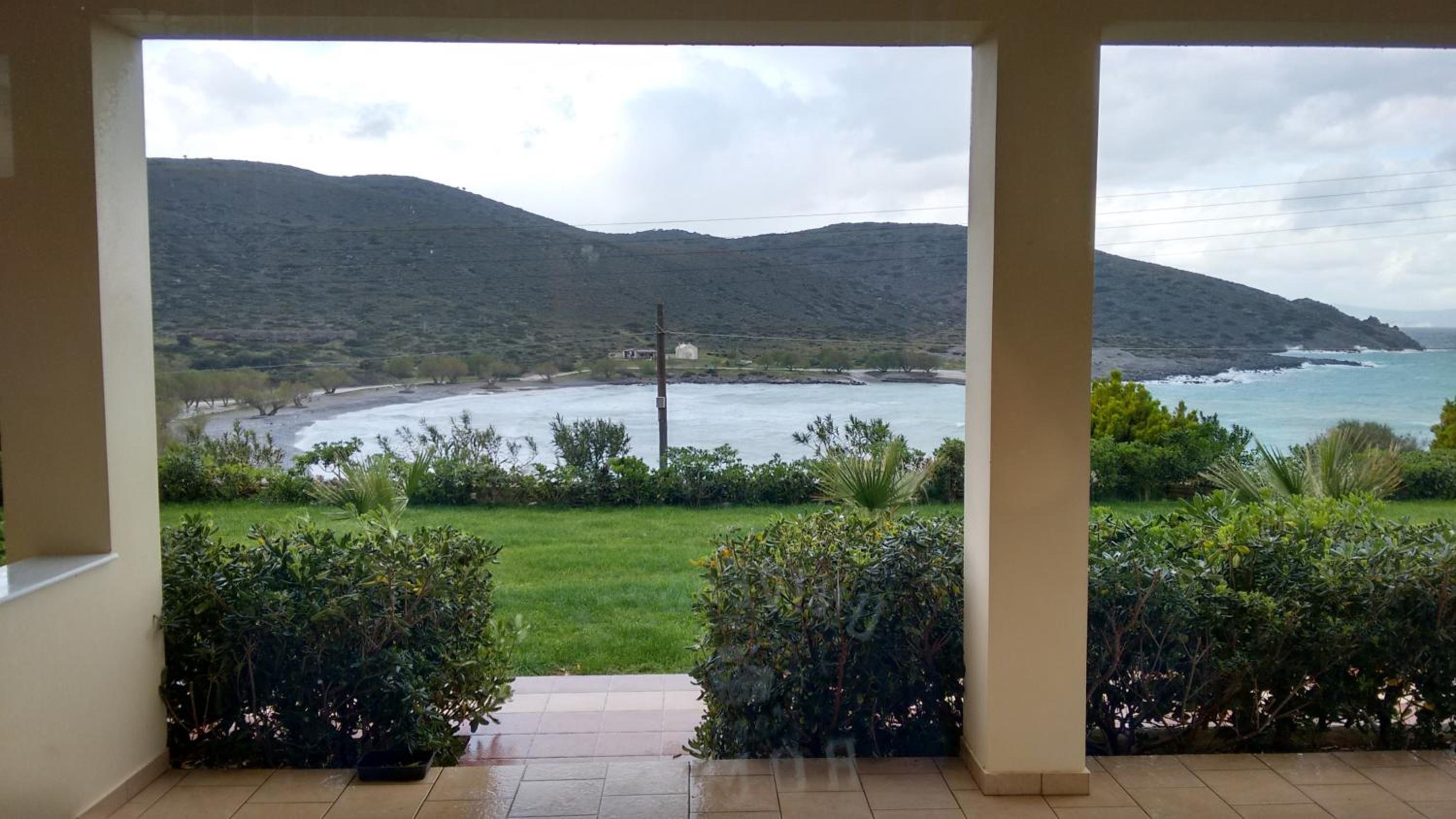 Tholos Bay Suites