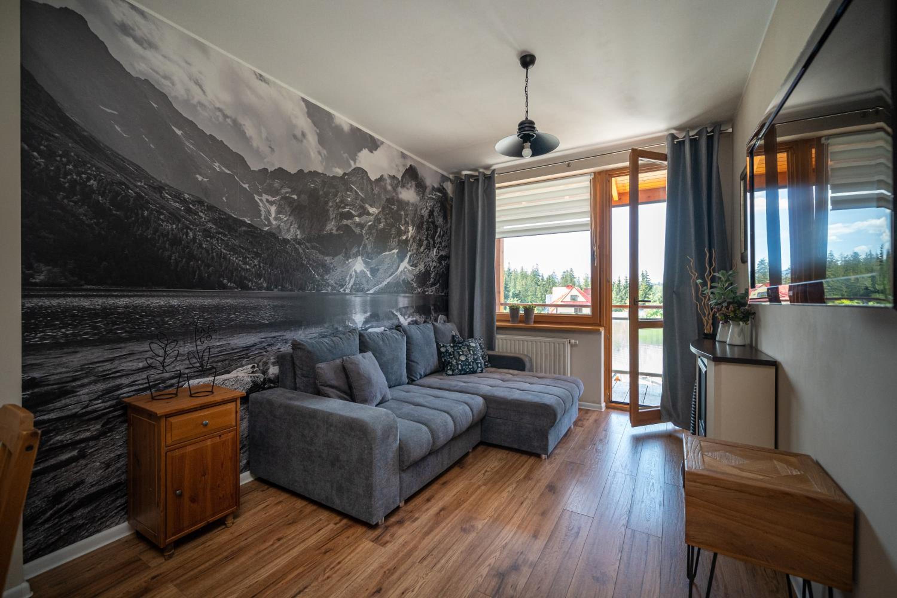 VivaApart Rodzinne apartamenty z basenem i widokiem na Giewont