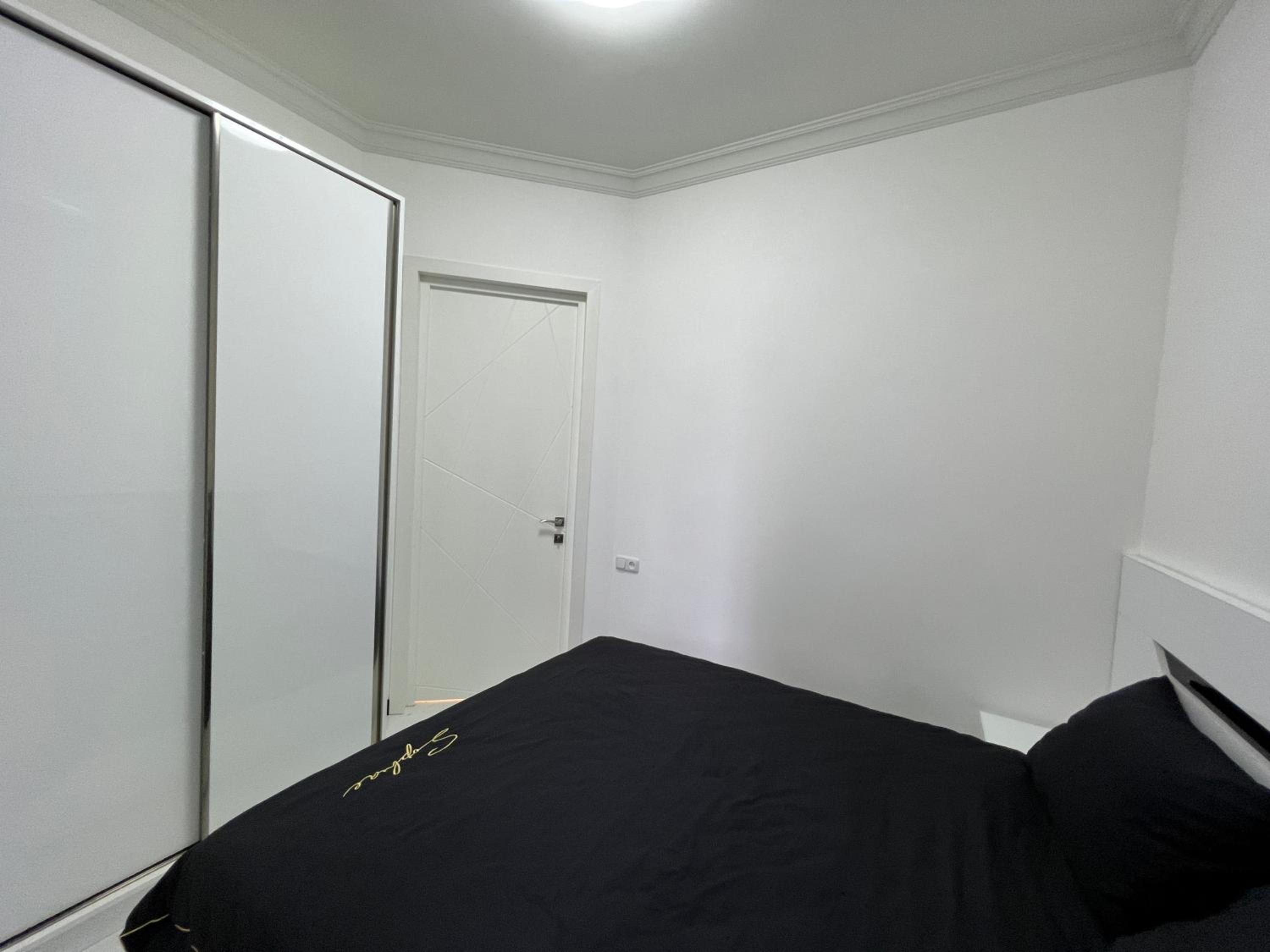 Mesrop Mashtots Avenue 3, 1 bedroom New Euro Renoavted, Modern apartment PR311
