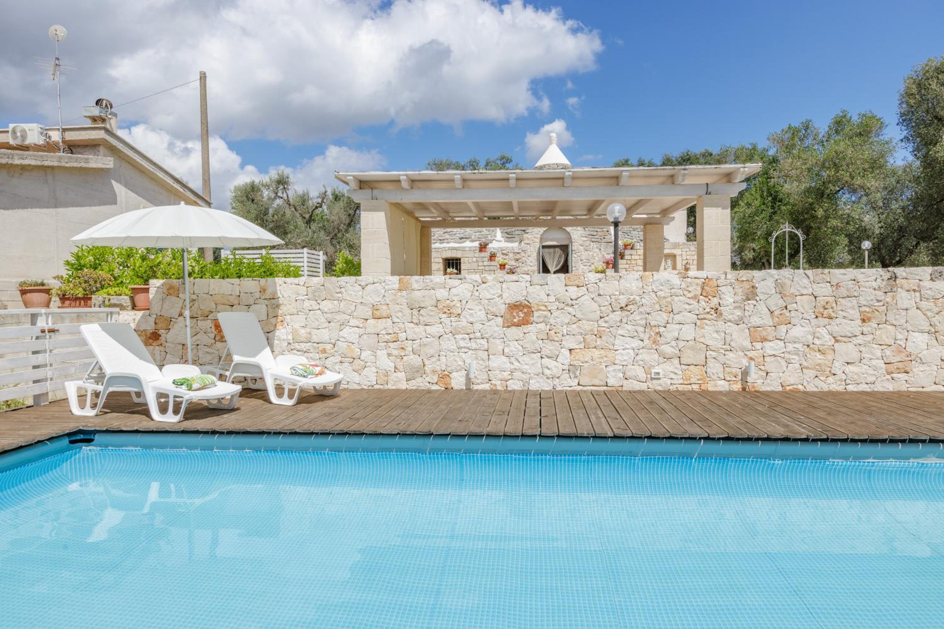 Trullo Quattro Carrini con piscina view 5