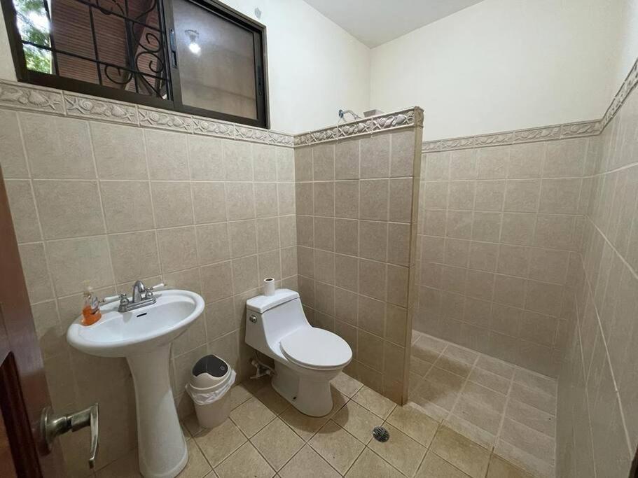 Casa Dulce Nombre
