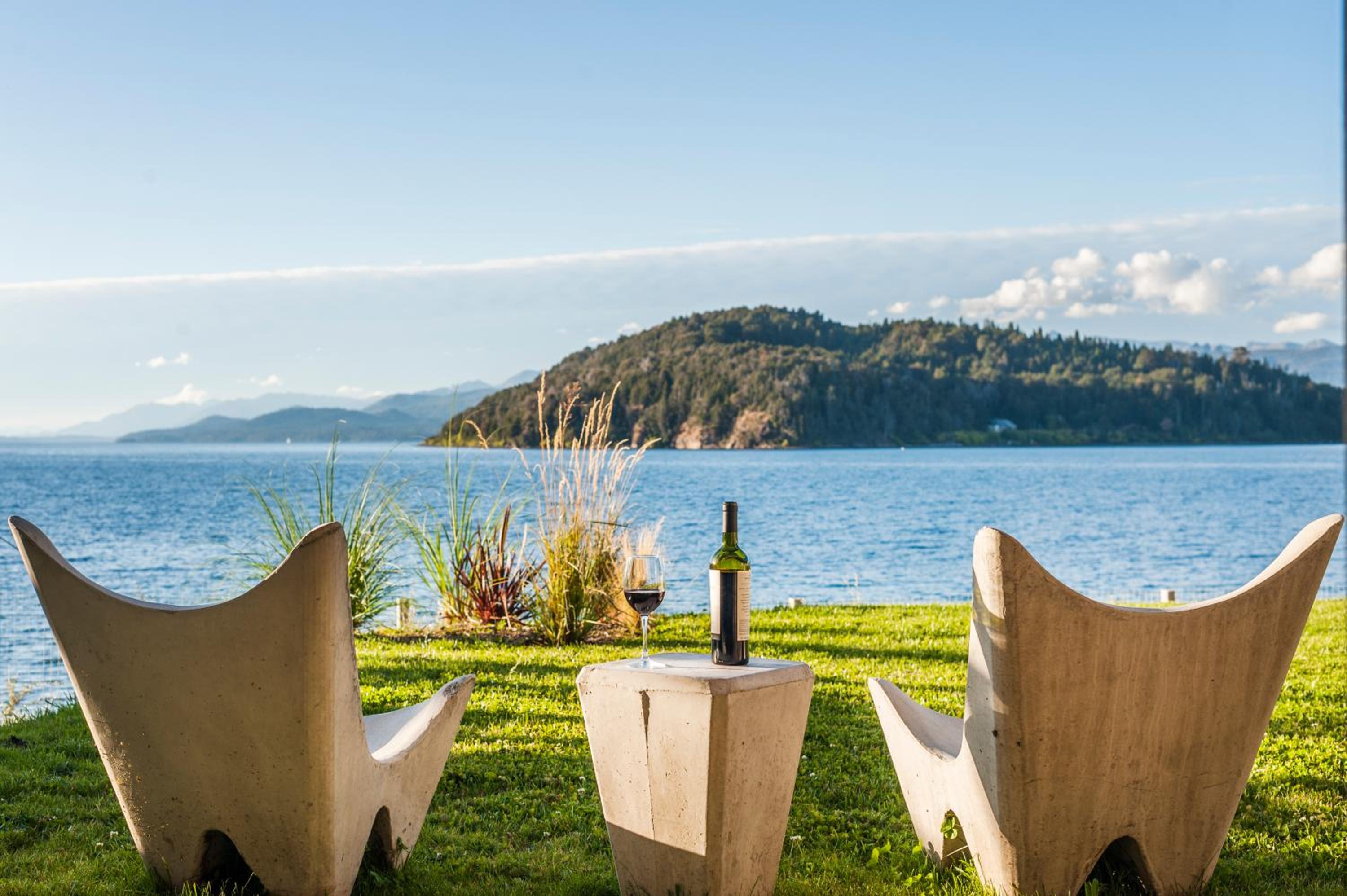 Wa One Lake Homes