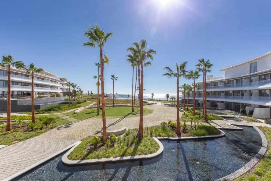 The Edge Lujoso apartamento con vistas al mar