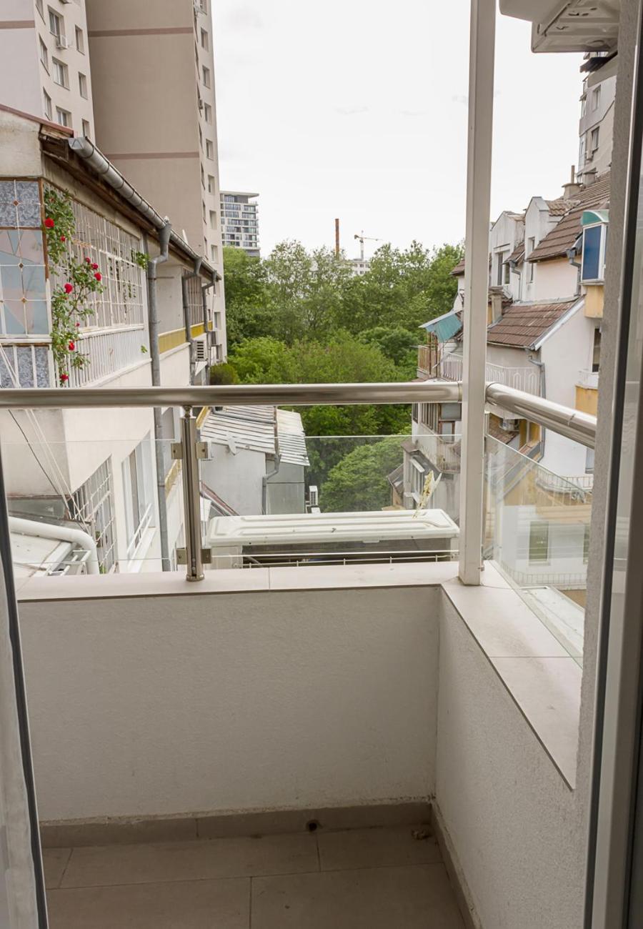 Sea Garden Varna - 2BD Flats with Desk & Balcony