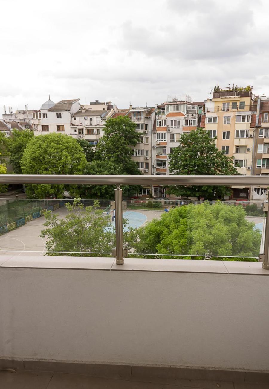 Sea Garden Varna - 2BD Flats with Desk & Balcony