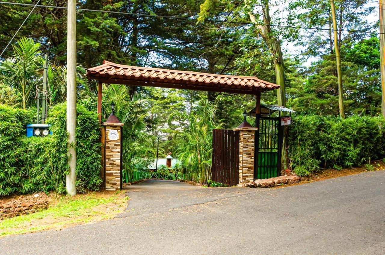 Cabañas Lunas del Poás