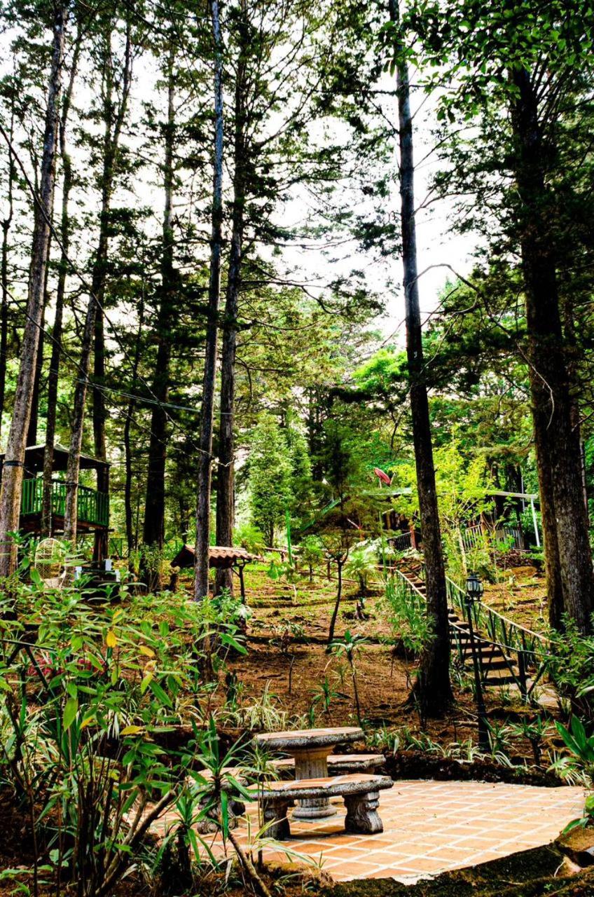 Cabañas Lunas del Poás