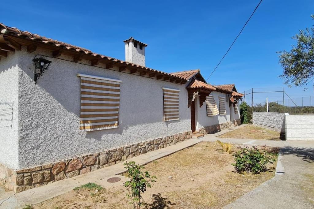 Casa Rural Emilia