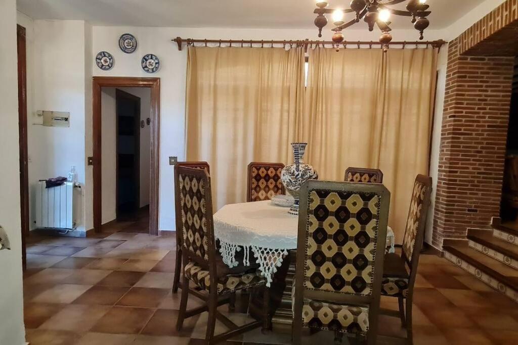 Casa Rural Emilia