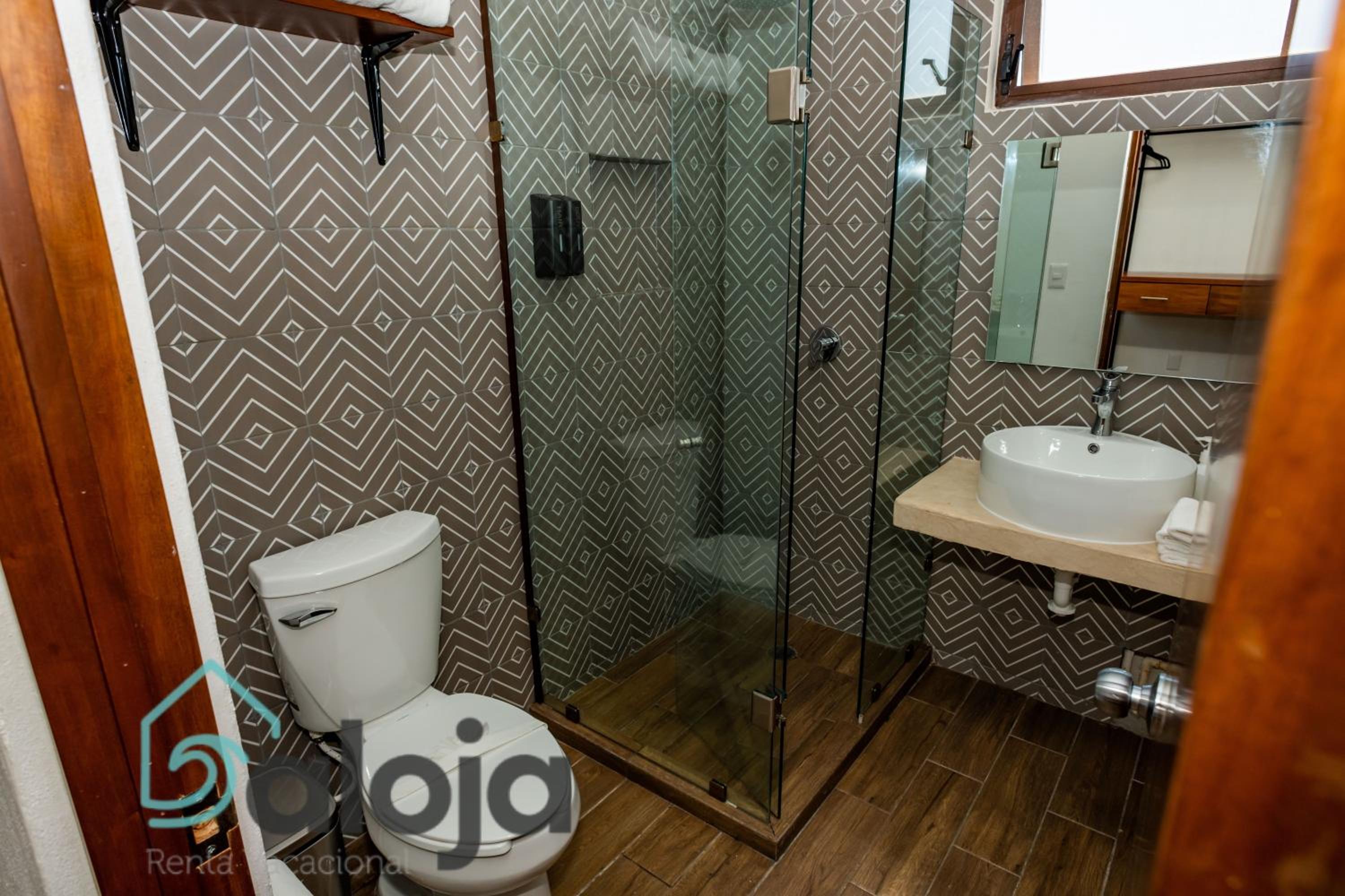 VIca Guest House Cancun - By Aloja RV — photo 56