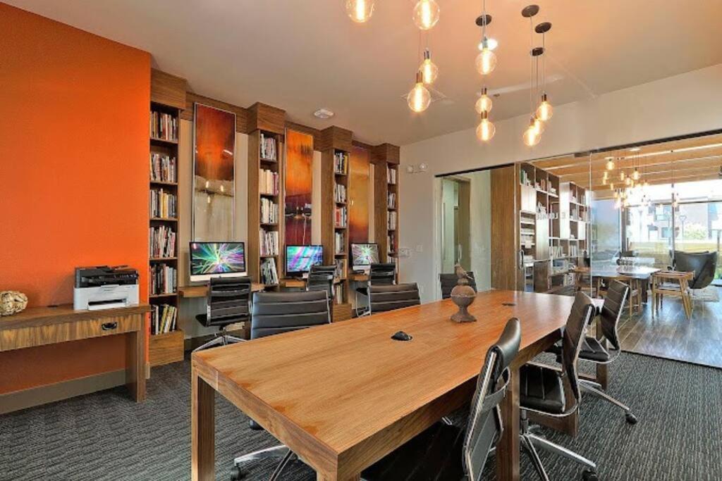 meeting & event spaces