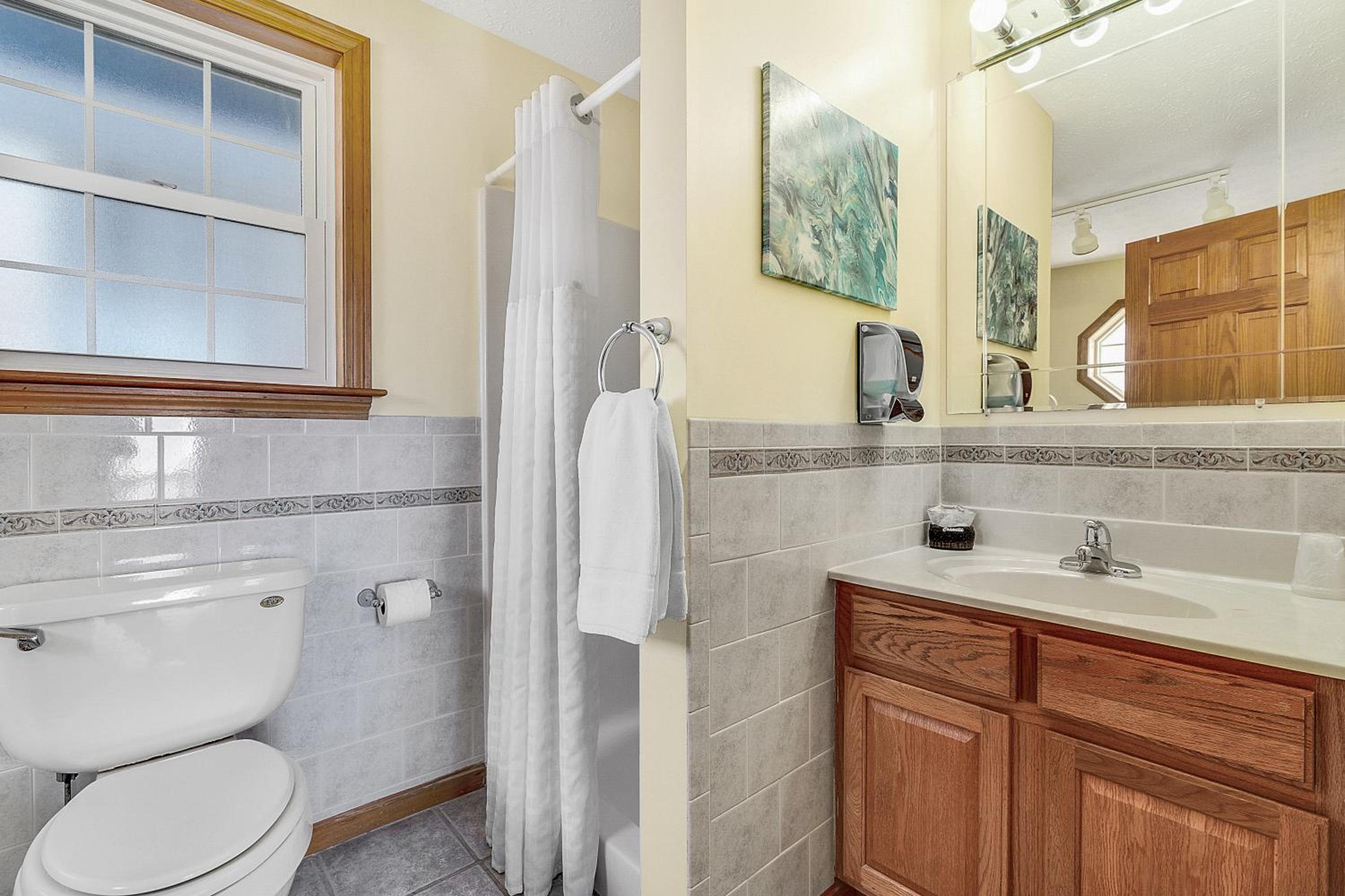 Abellona Inn & Suites