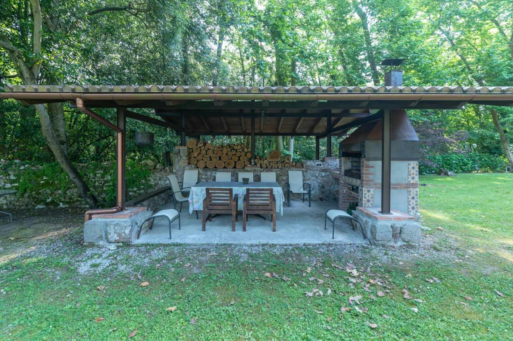 Llanes Villa con Piscina y Jardín – Las Ardillas