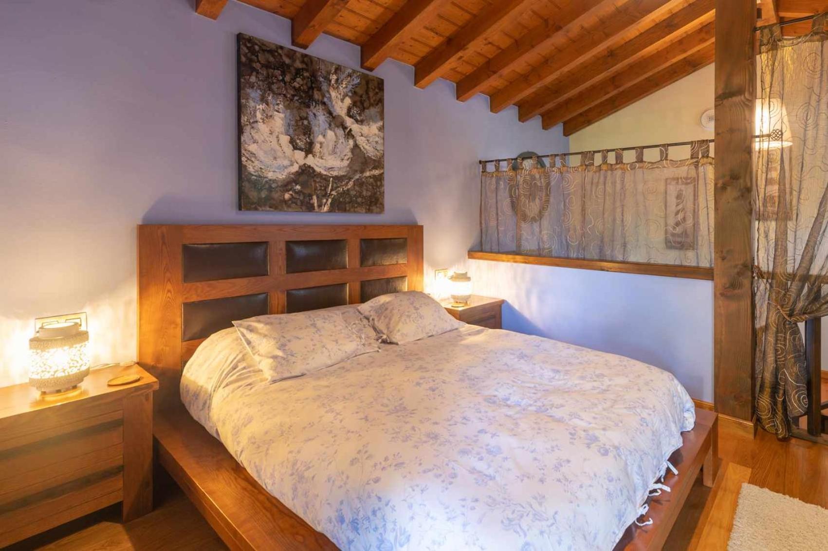 Llanes Villa con Piscina y Jardín – Las Ardillas