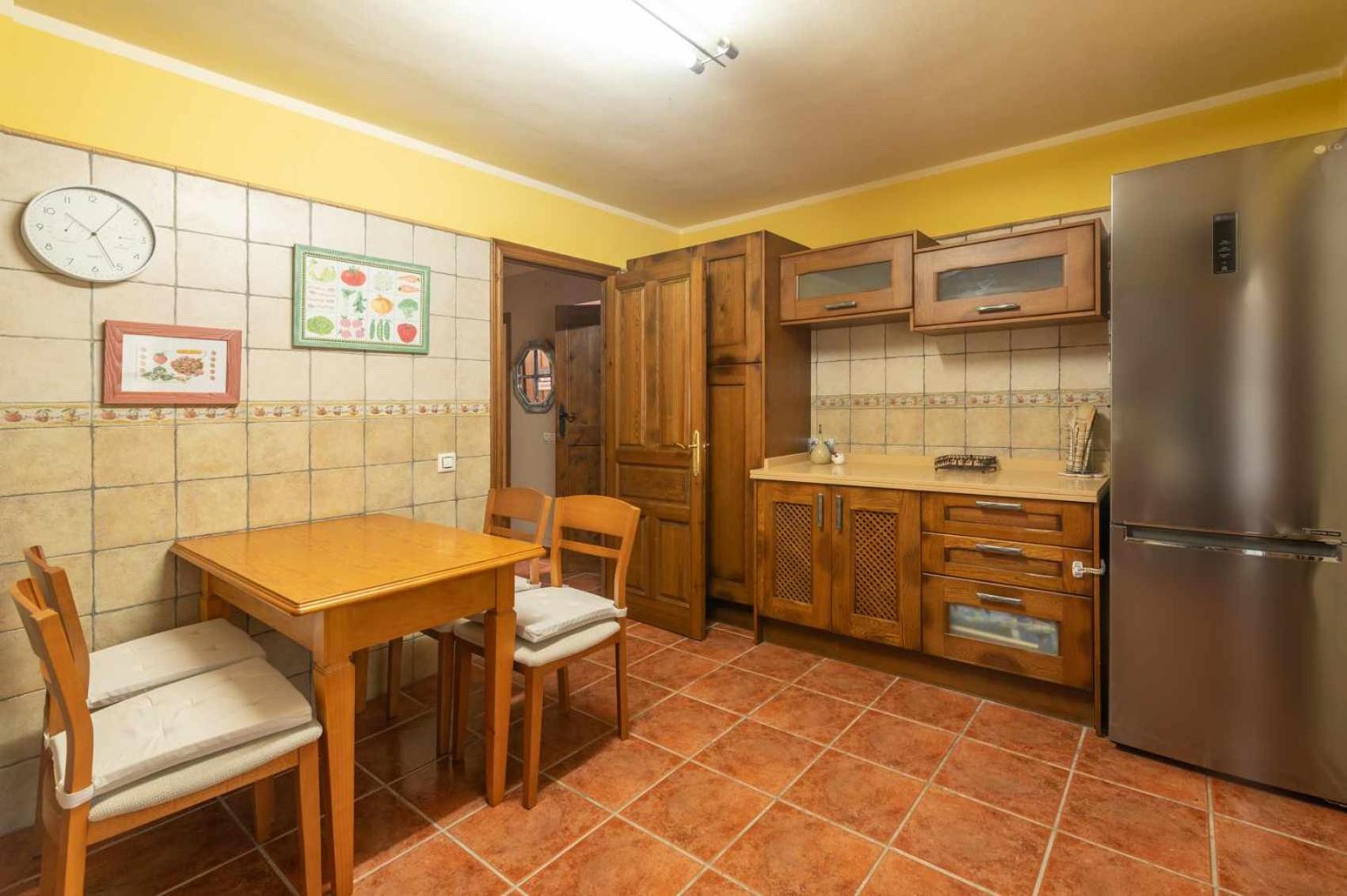 Llanes Villa con Piscina y Jardín – Las Ardillas