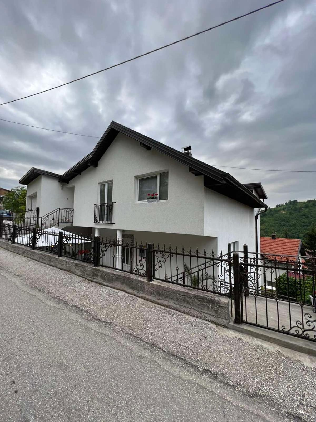 Apartman Royal sa GARAŽOM i KLIMOM
