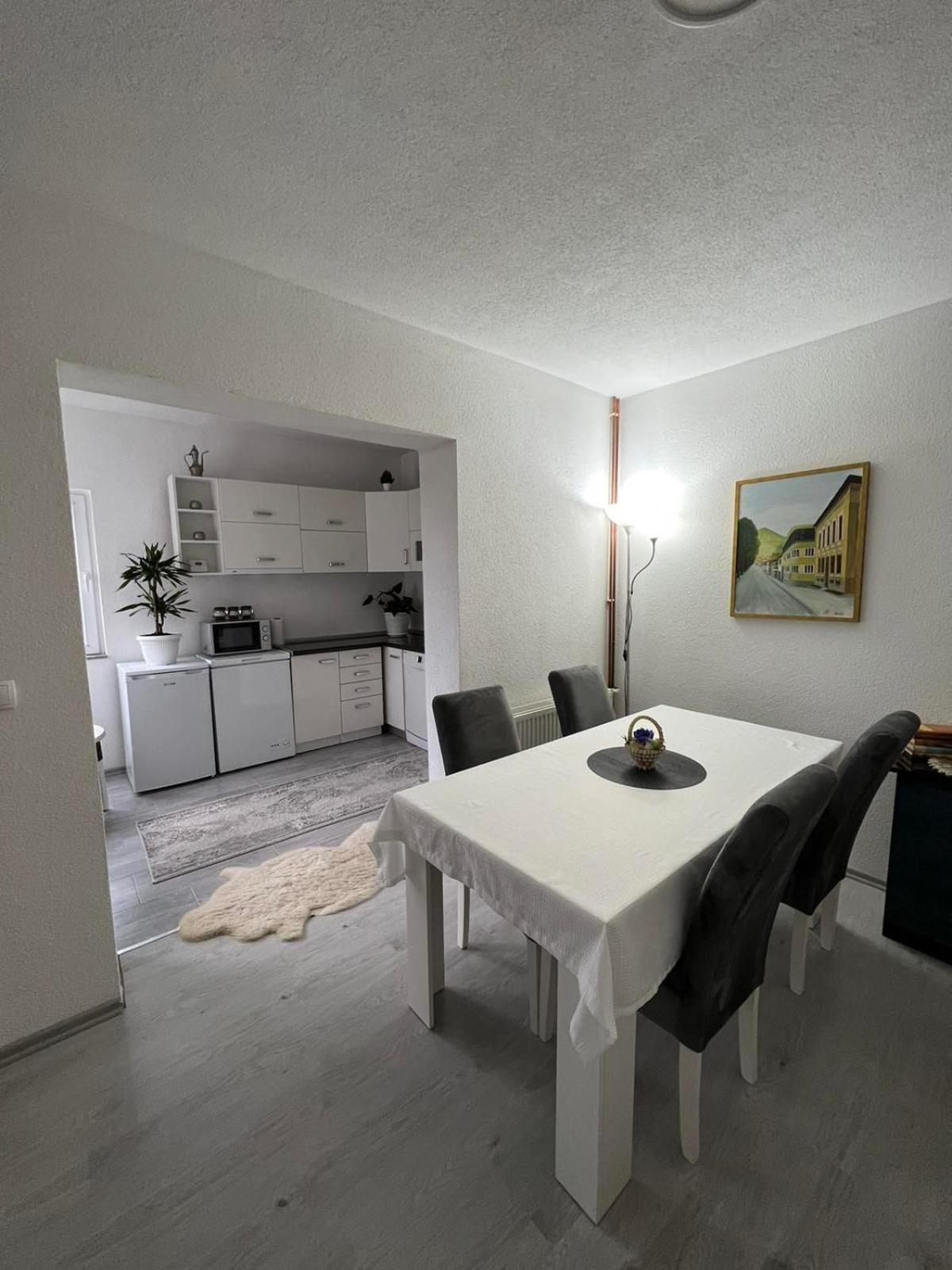 Apartman Royal sa GARAŽOM i KLIMOM