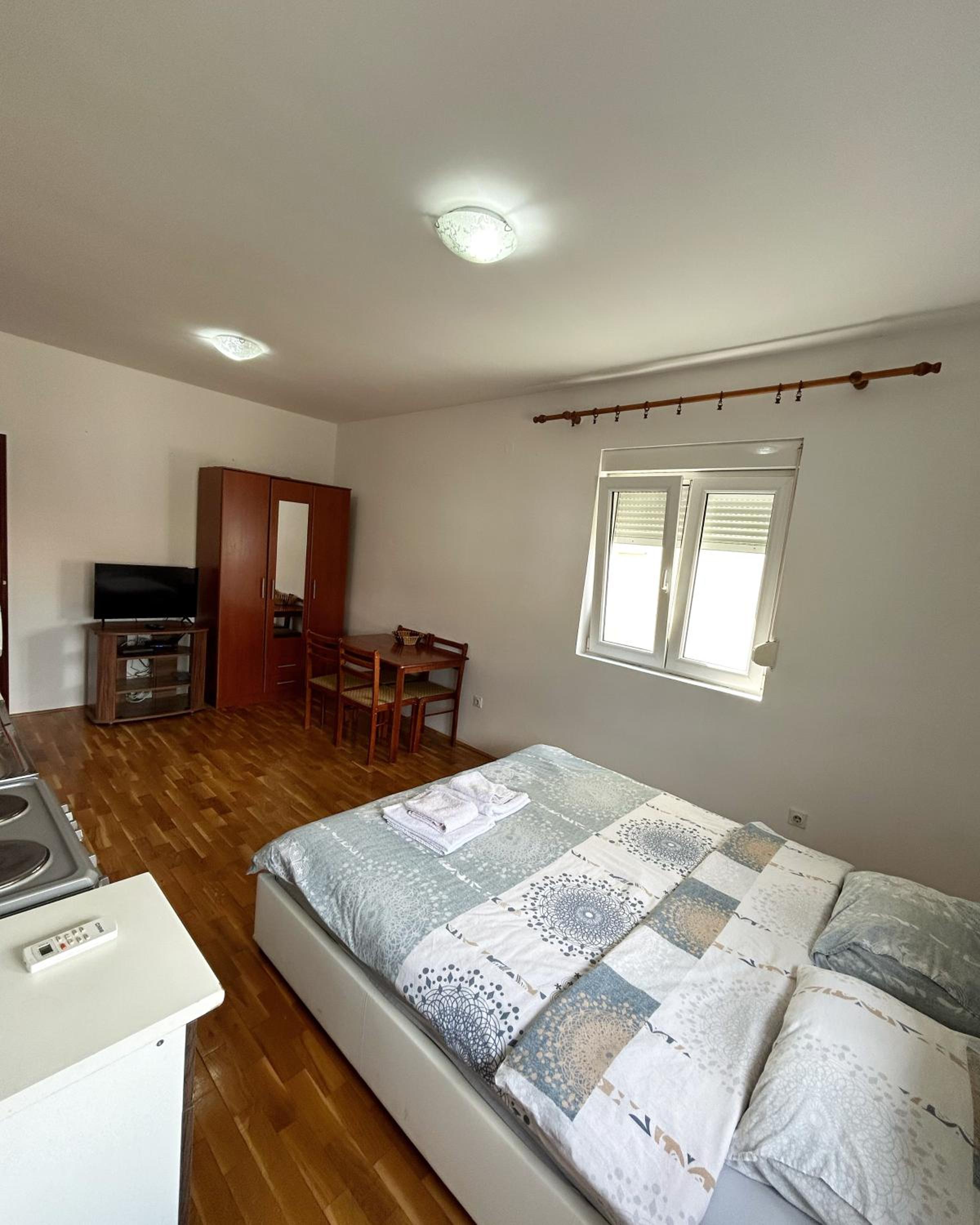 Stex Urban 5 view 3
