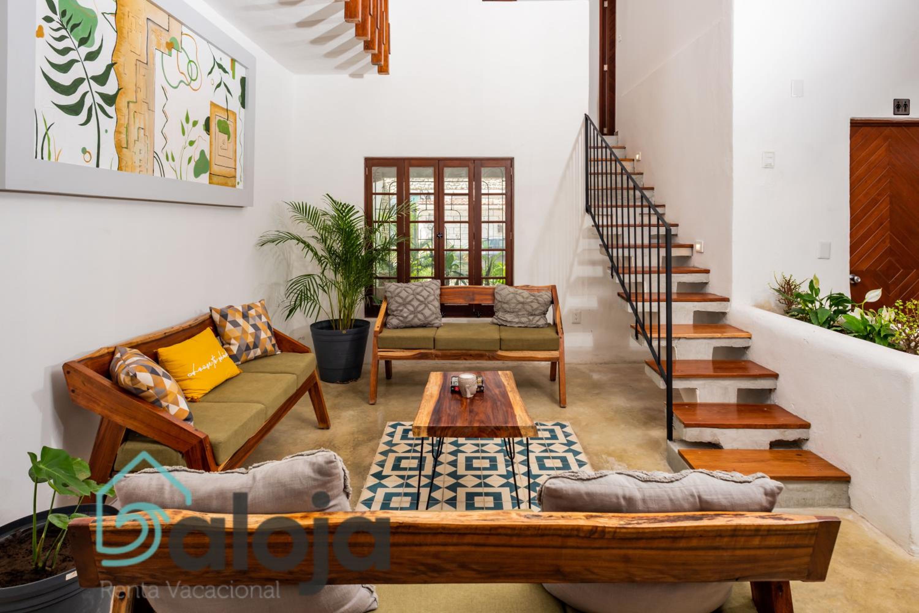 VIca Guest House Cancun - By Aloja RV