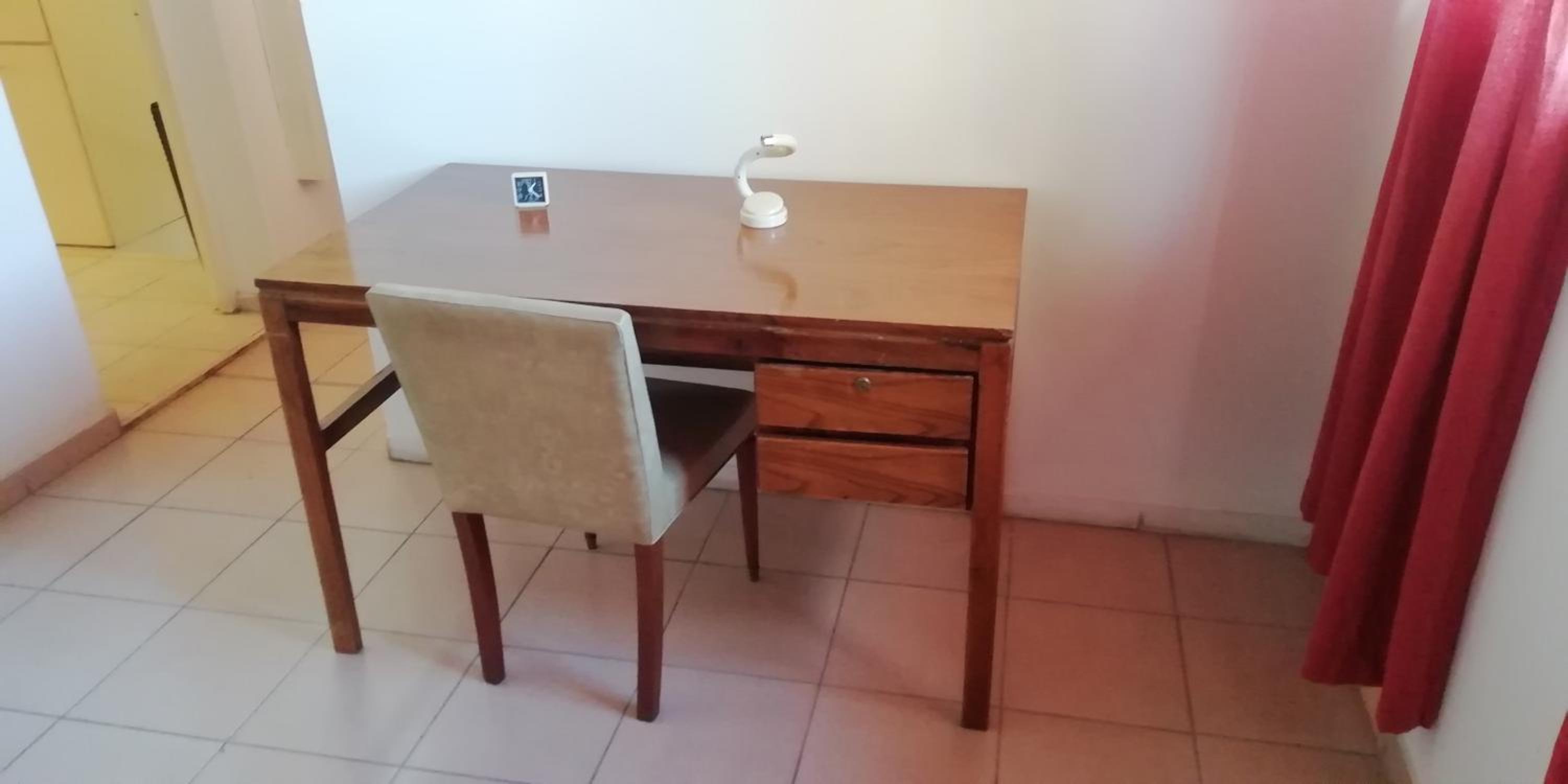 Duplex con 4 habitaciones y 2 baños