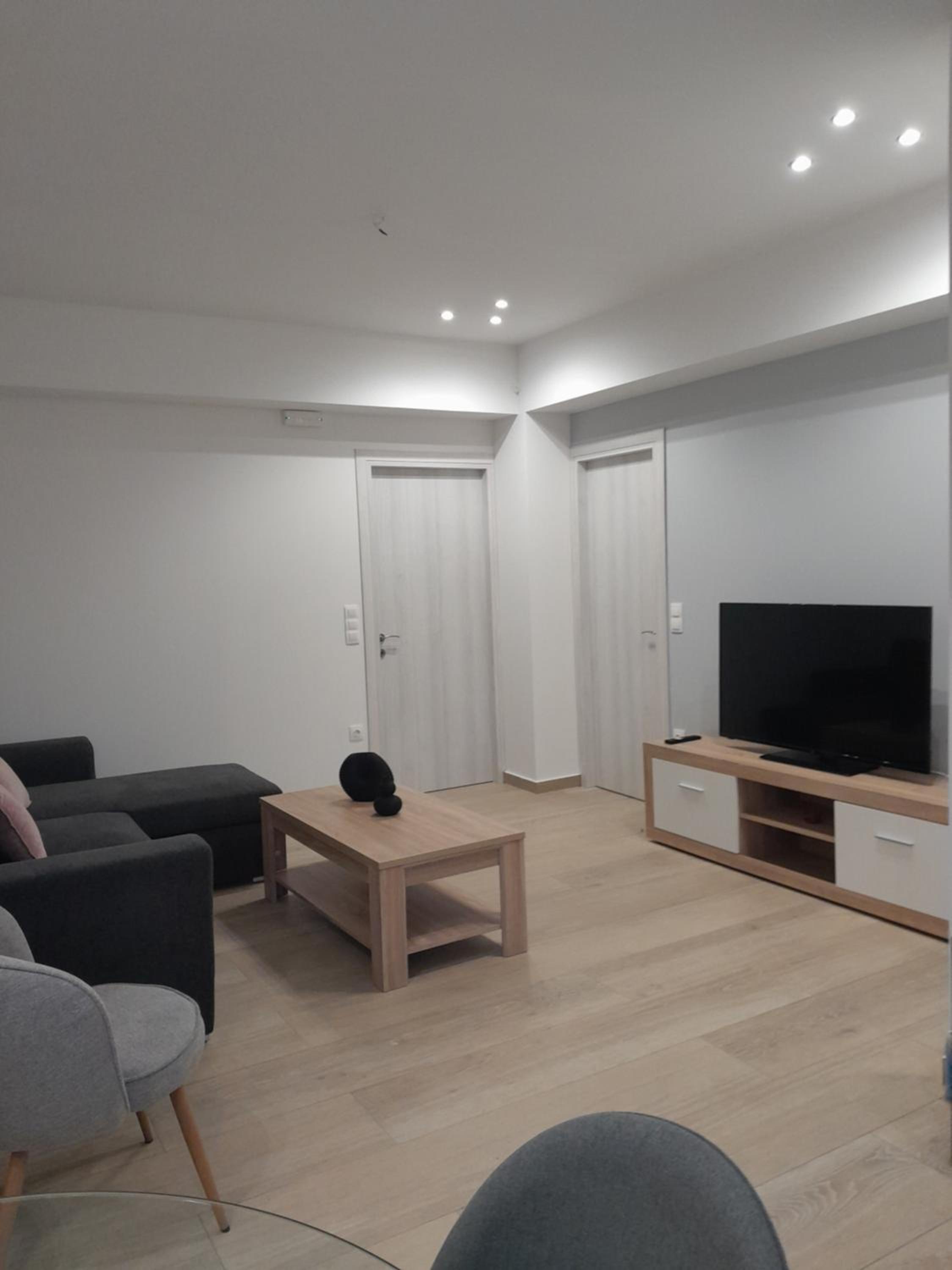 Central House 1 view 3