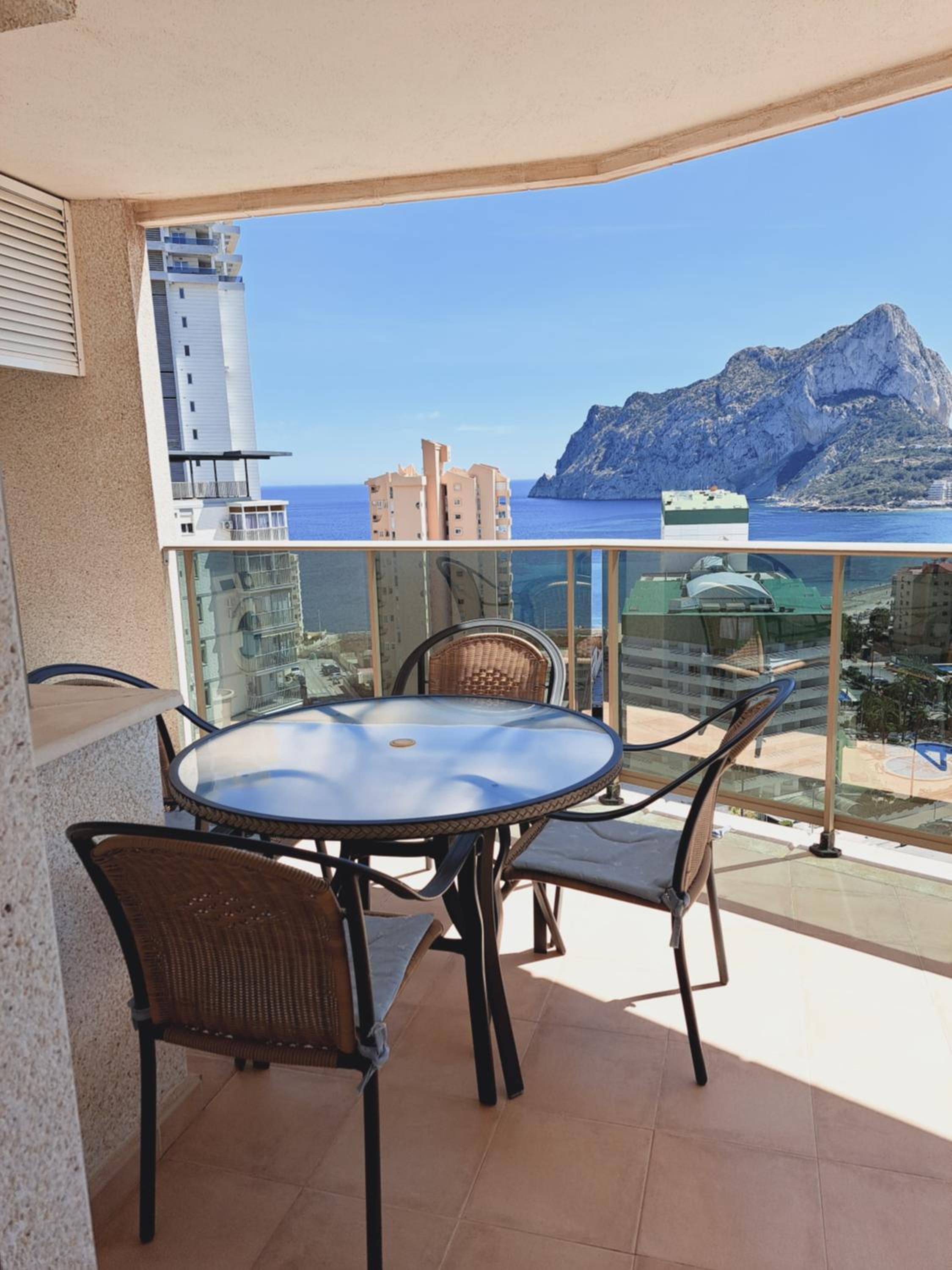 Esmeralda Seaview-Suites