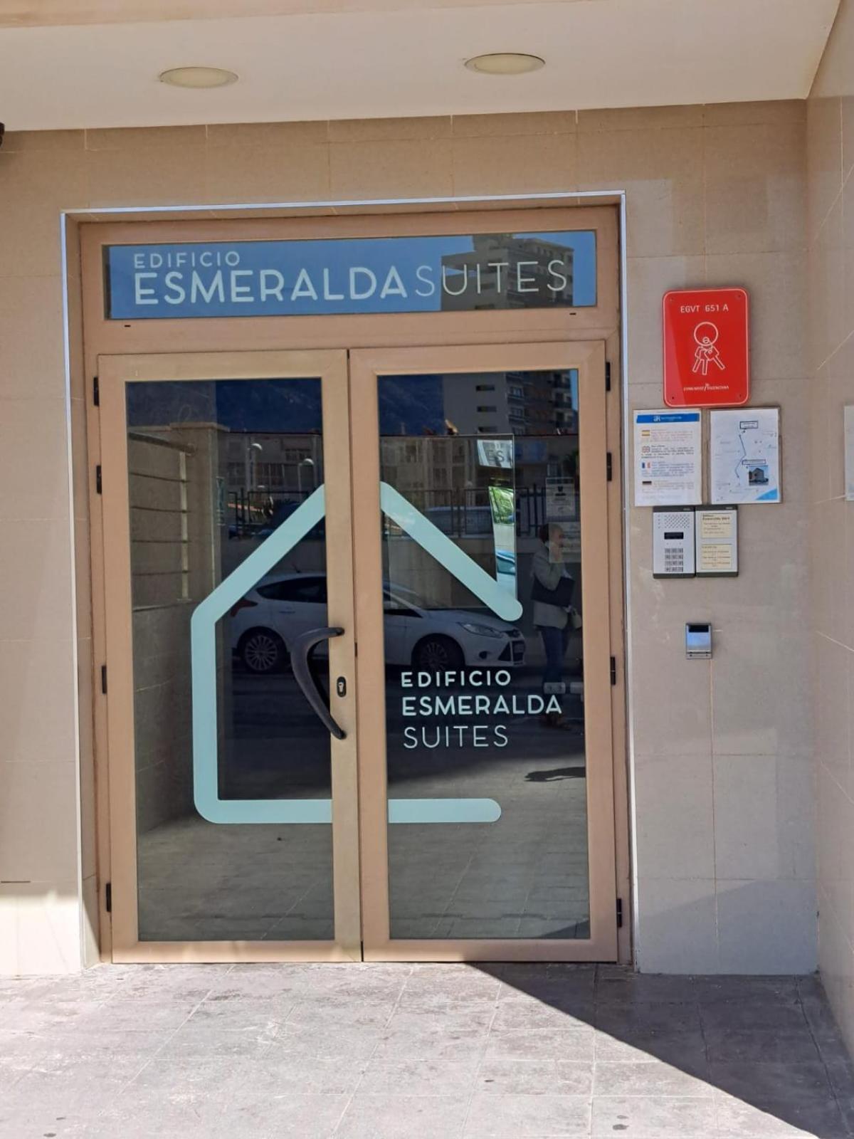 Esmeralda Seaview-Suites